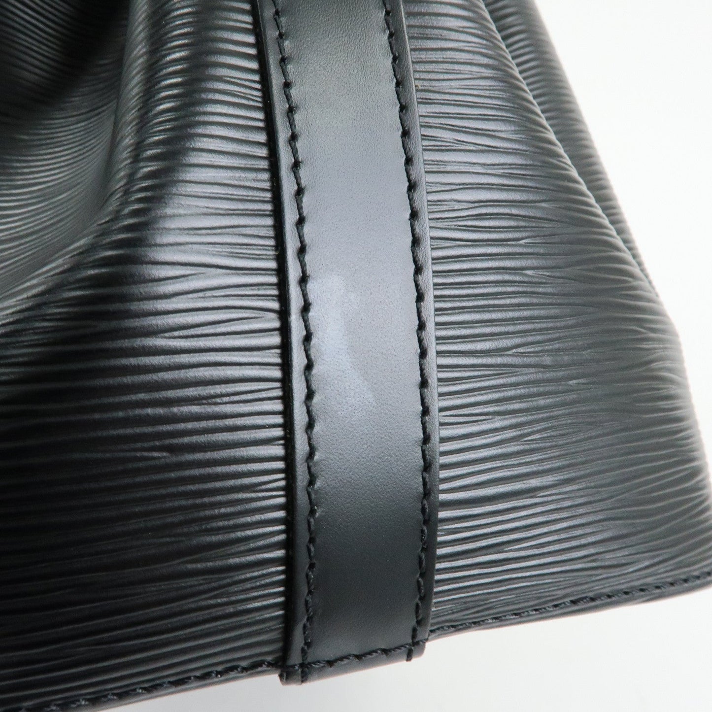 Louis Vuitton Epi Leather Petit Noe Shoulder Bag Noir Black M44102【Pre-order】