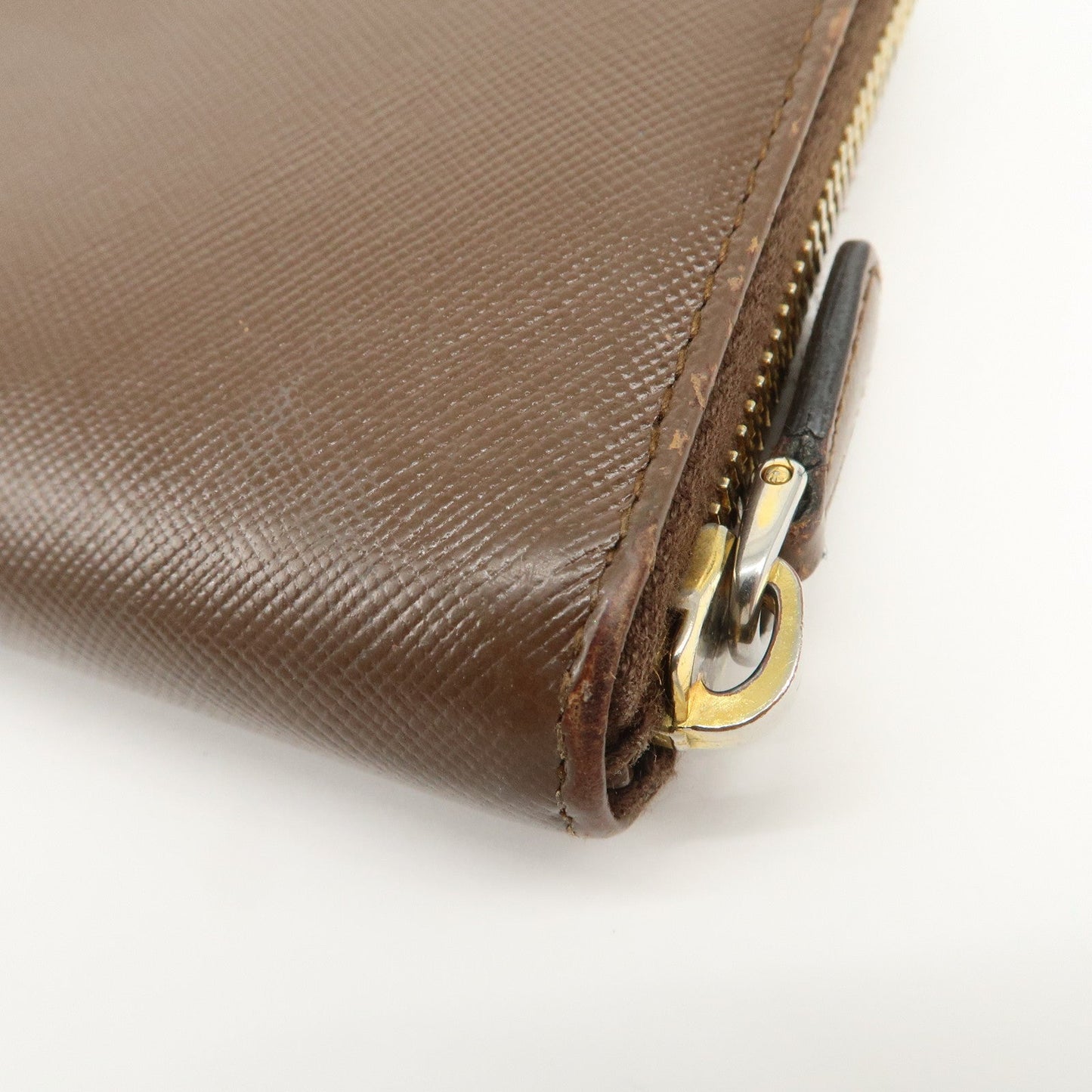 Prada Triangle Logo Saffiano Leather Round Zippy Wallet 1M0506【Pre-order】