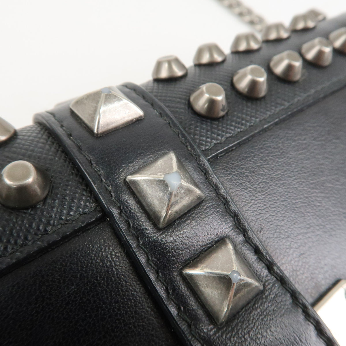 Prada Leather Studs Chain Wallet Chain Bag Black Used【Pre-order】