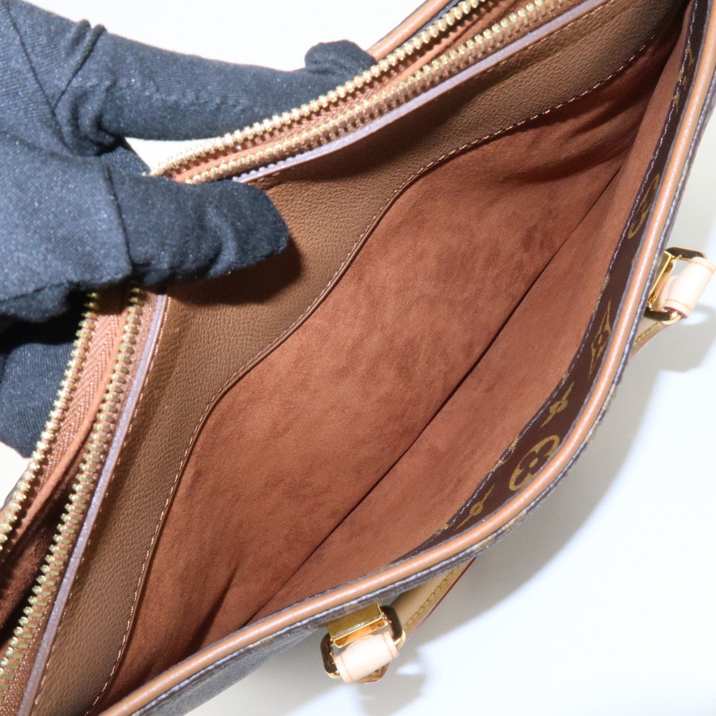 Louis Vuitton Monogram Canvas Pallas Hand Bag M40907【Pre-order】