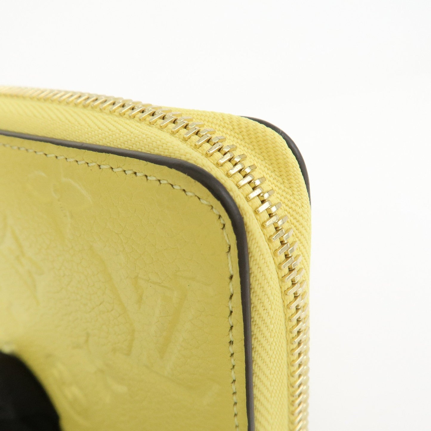 Louis Vuitton Monogram Empreinte Round Zippy Wallet Jaune M82043【Pre-order】