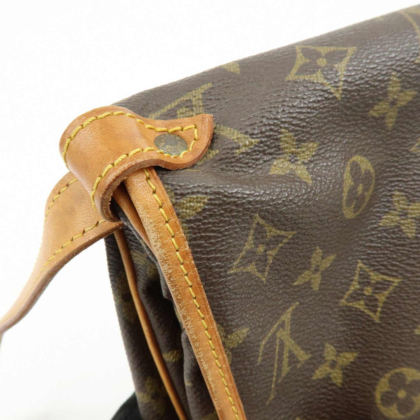 Louis Vuitton Monogram Saumur 30 Canvas Shoulder Bag Brown M42256【Pre-order】
