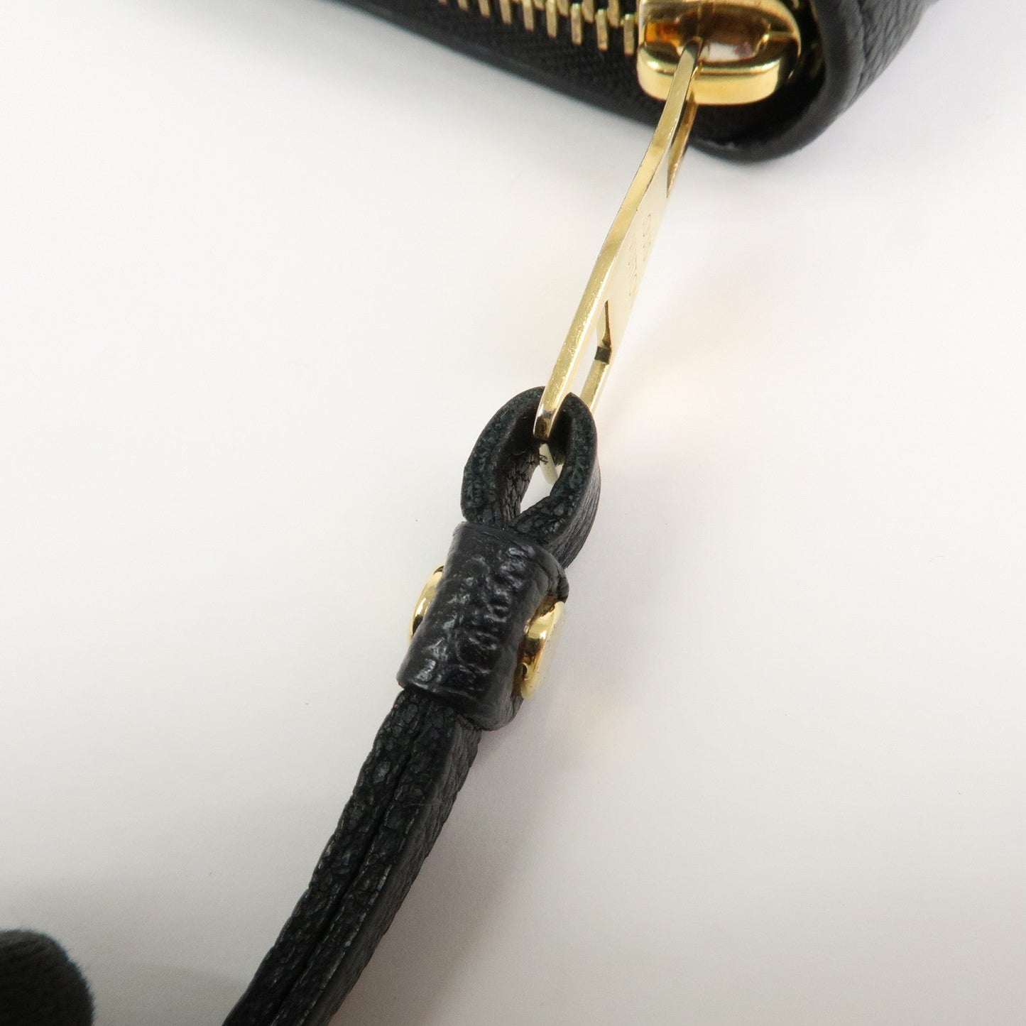 Louis Vuitton Monogram Empreinte Leather Round Zippy Wallet M61864【Pre-order】