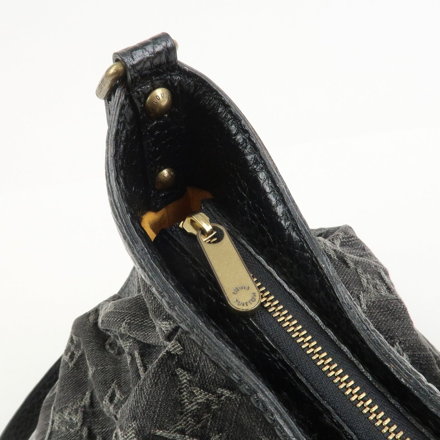 Louis Vuitton Monogram Denim Slightly Shoulder Bag Noir M95835【Pre-order】