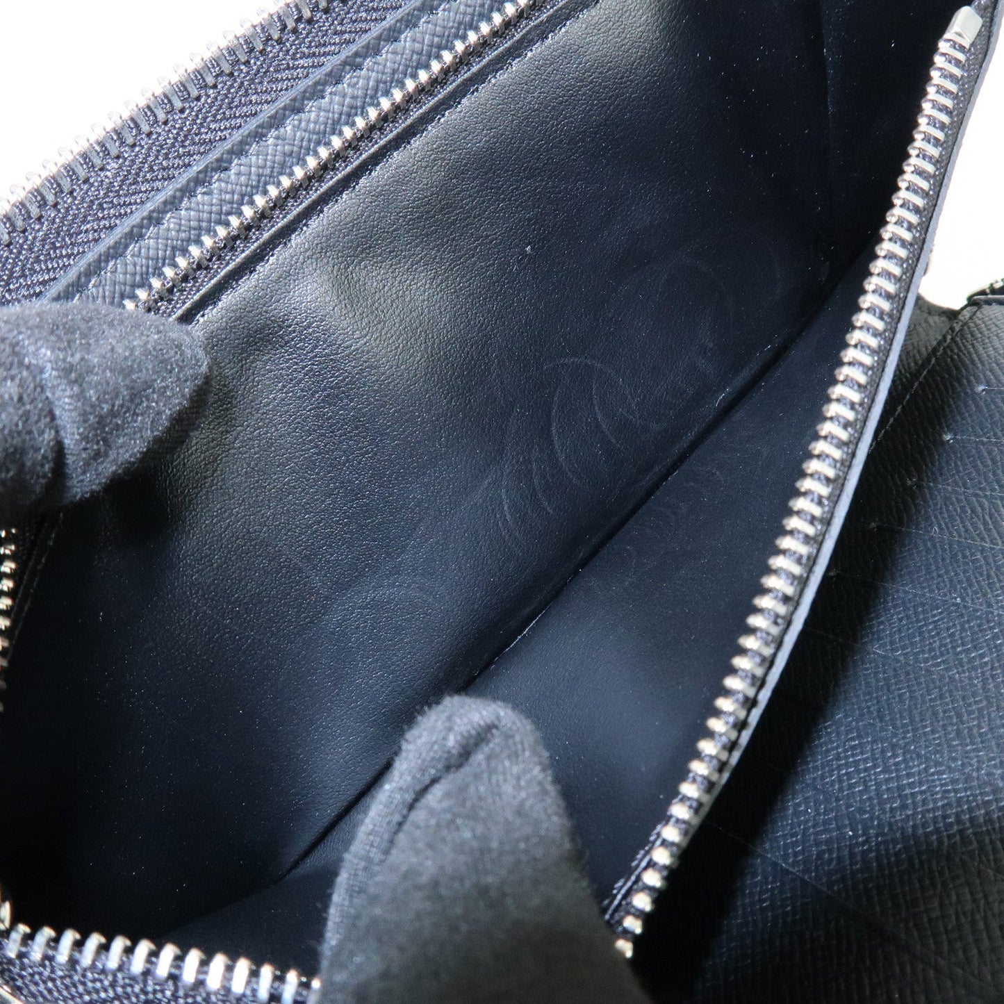Louis Vuitton Taiga Vertical Round Zippy Wallet Ardoise M30503【Pre-order】