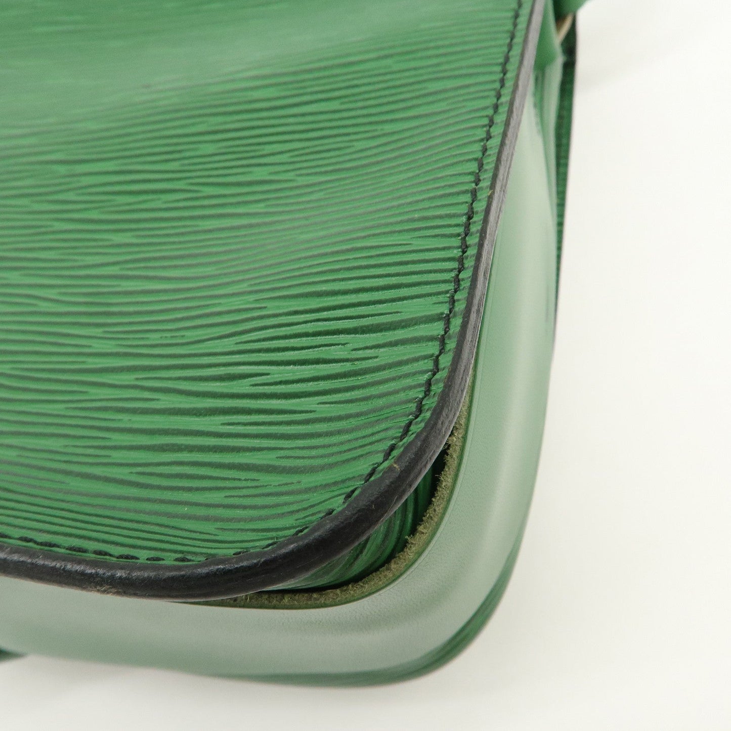 Louis Vuitton Epi Cartouchiere MM Shoulder Bag Borneo Green M52244【Pre-order】