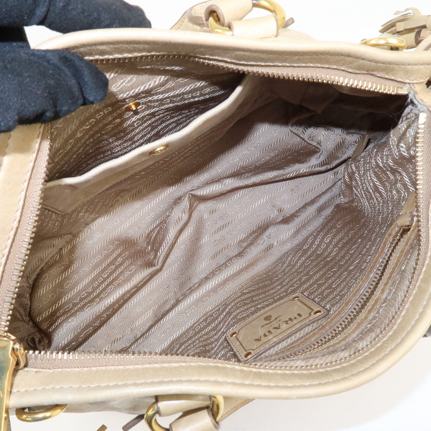 Prada Triangle Logo VITELLOSHINE Leather 2Way Bag Beige BN1921【Pre-order】