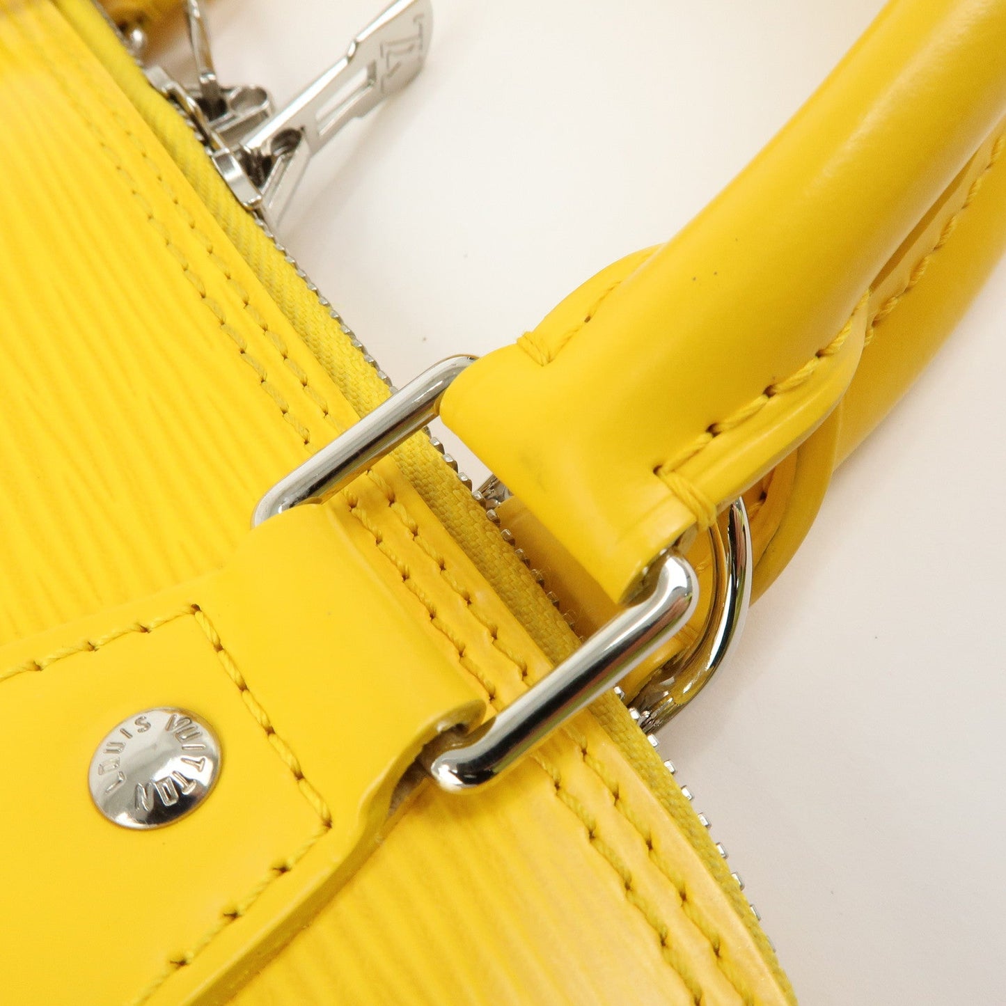 Louis Vuitton Epi Alma PM Leather Hand Bag Mimosa M40951【Pre-order】