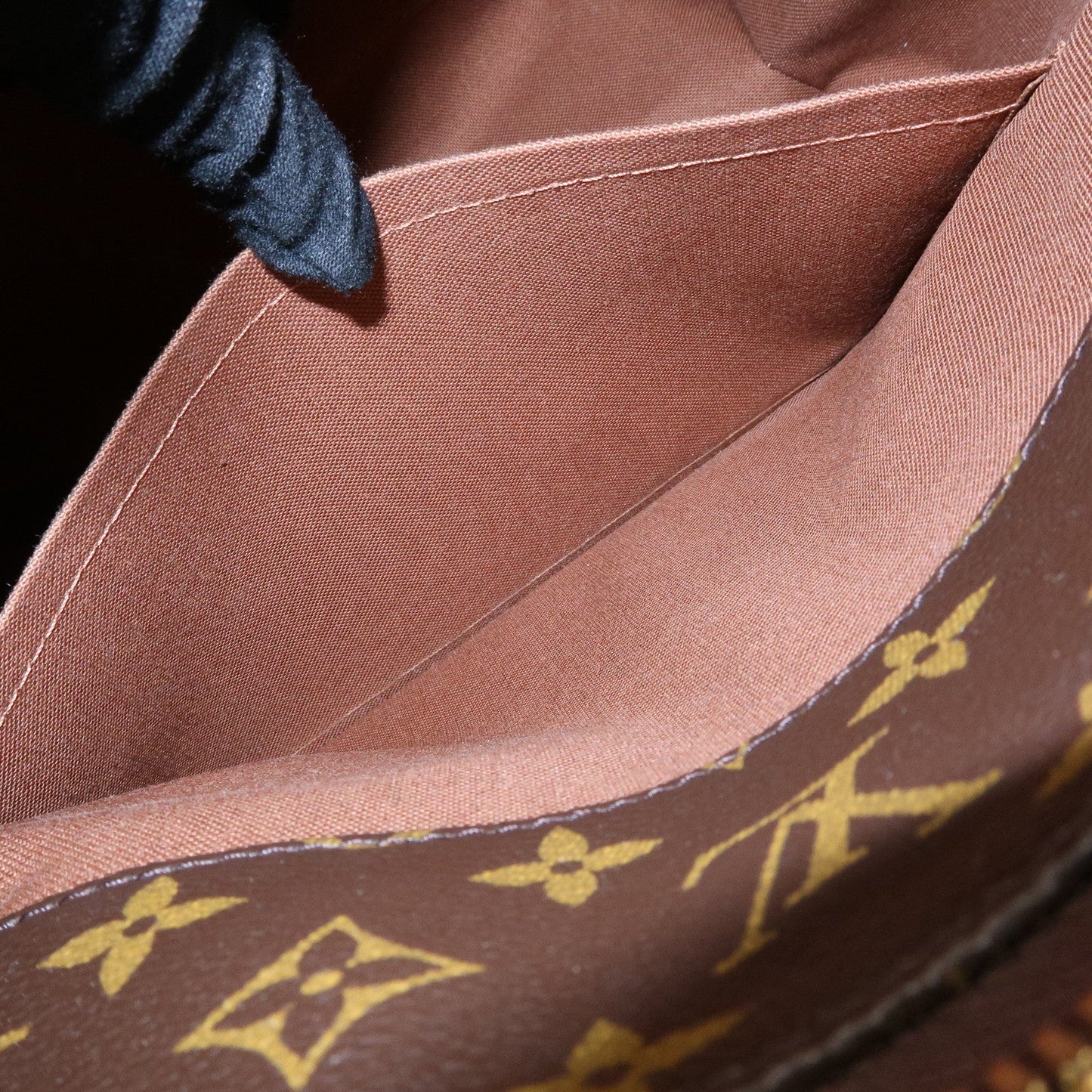 Louis Vuitton Monogram Shuri PM Shoulder Bag Hand Bag Brown M40586【Pre-order】