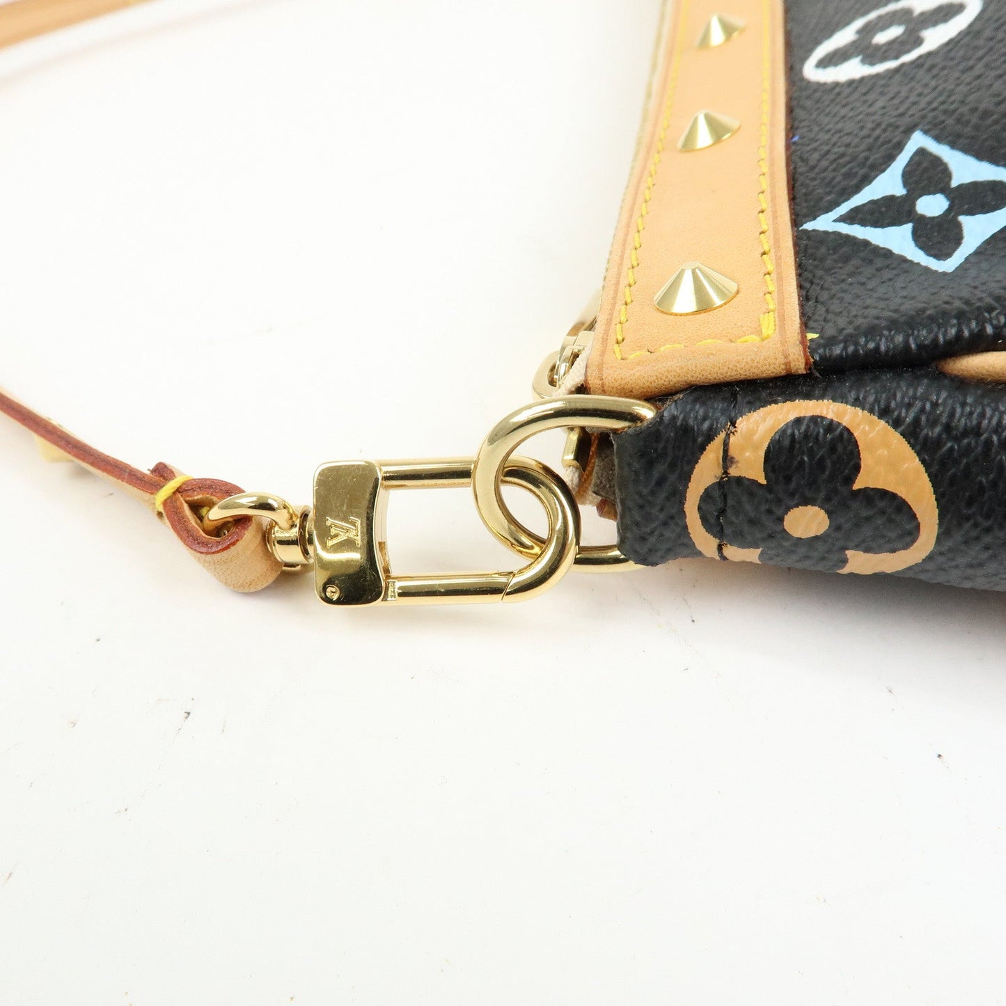 Louis Vuitton Monogram Multicolor Pochette Accessoires Noir M92648【Pre-order】