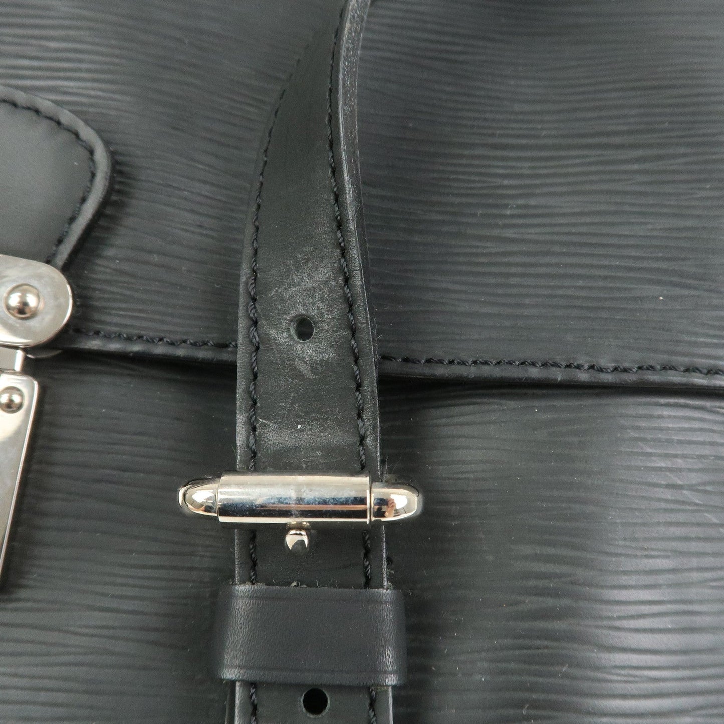 Louis Vuitton Epi Segur MM Shoulder Bag Hand Bag Noir M58862【Pre-order】