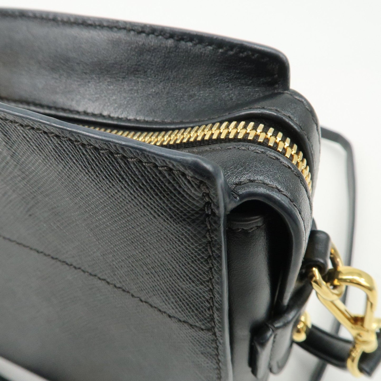 Prada Logo Saffiano Leather Shoulder Bag Gold HDW Black【Pre-order】