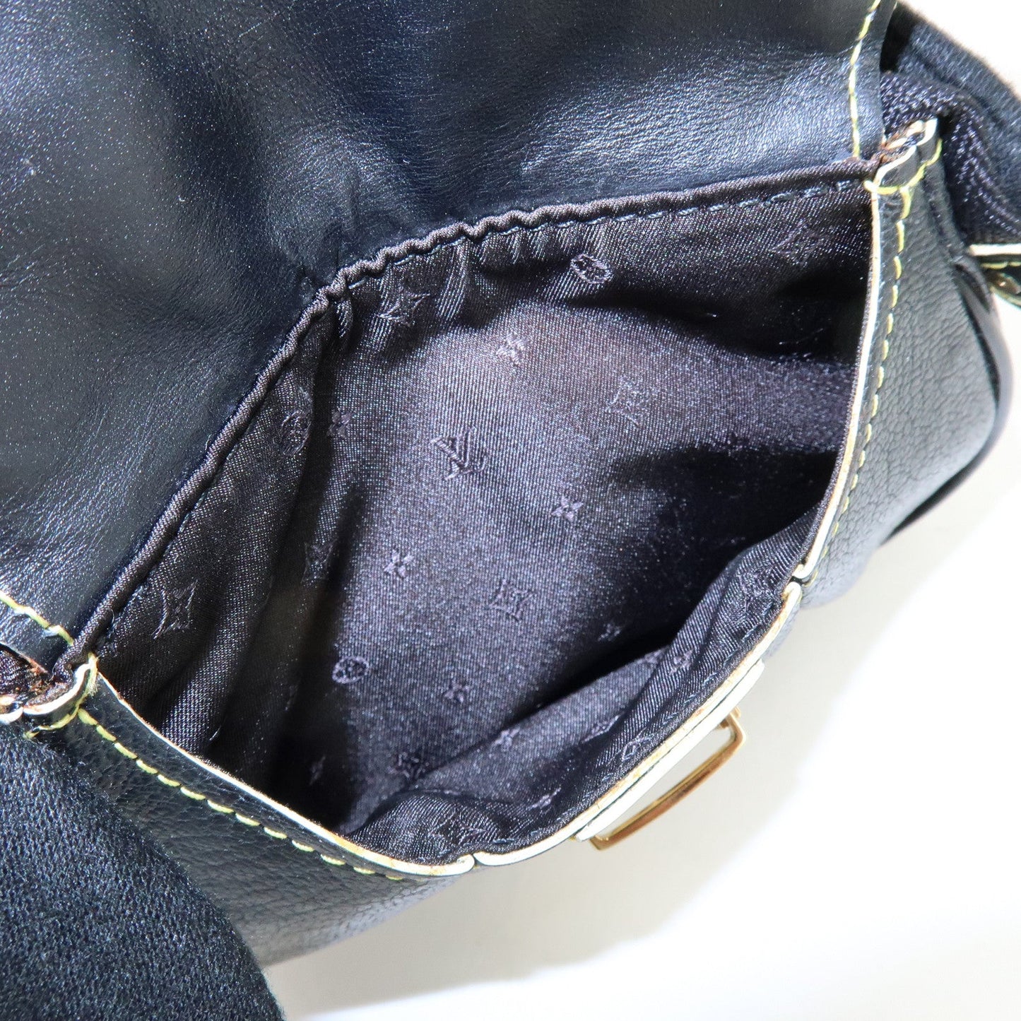 Louis Vuitton Suhari Mignon Leather Pouch Noir Black M91780【Pre-order】