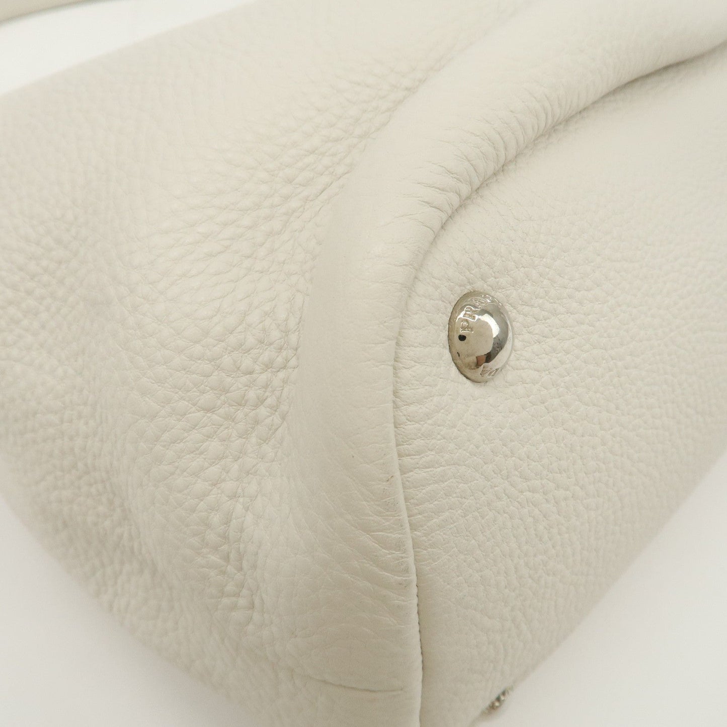 Prada Triangle Logo Leather Shoulder Bag White BR5124【Pre-order】