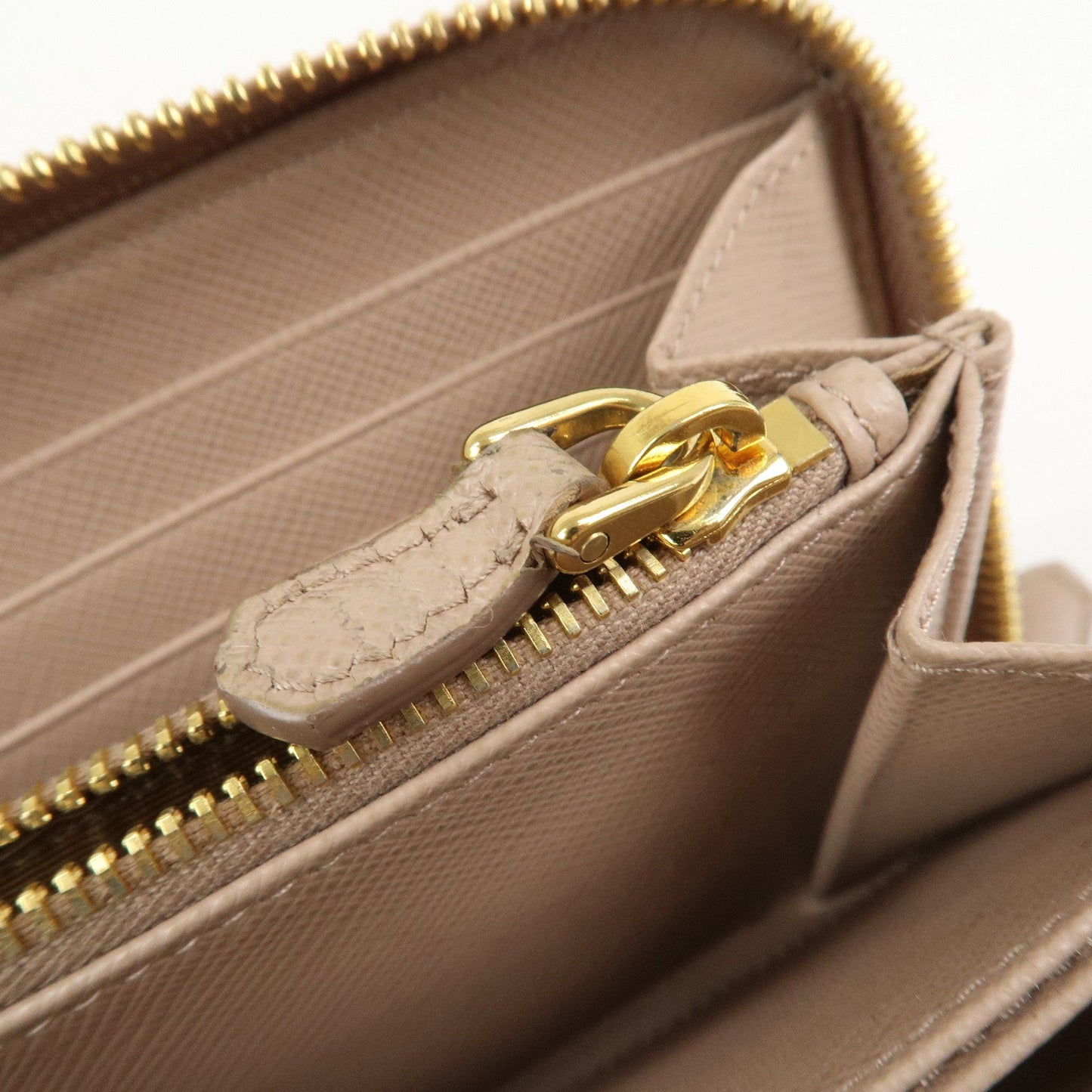 Prada Logo Saffiano Leather Round Zippy Long Wallet Beige 1ML506【Pre-order】