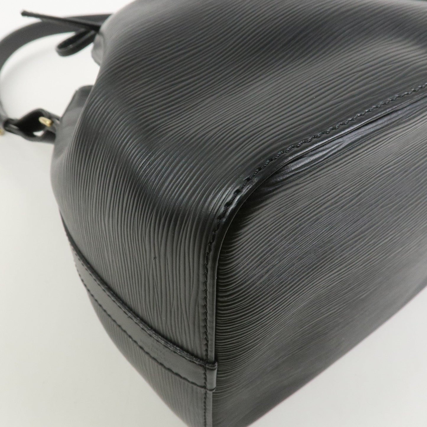 Louis Vuitton Epi Petit Noe Shoulder Bag Noir Black M44102【Pre-order】