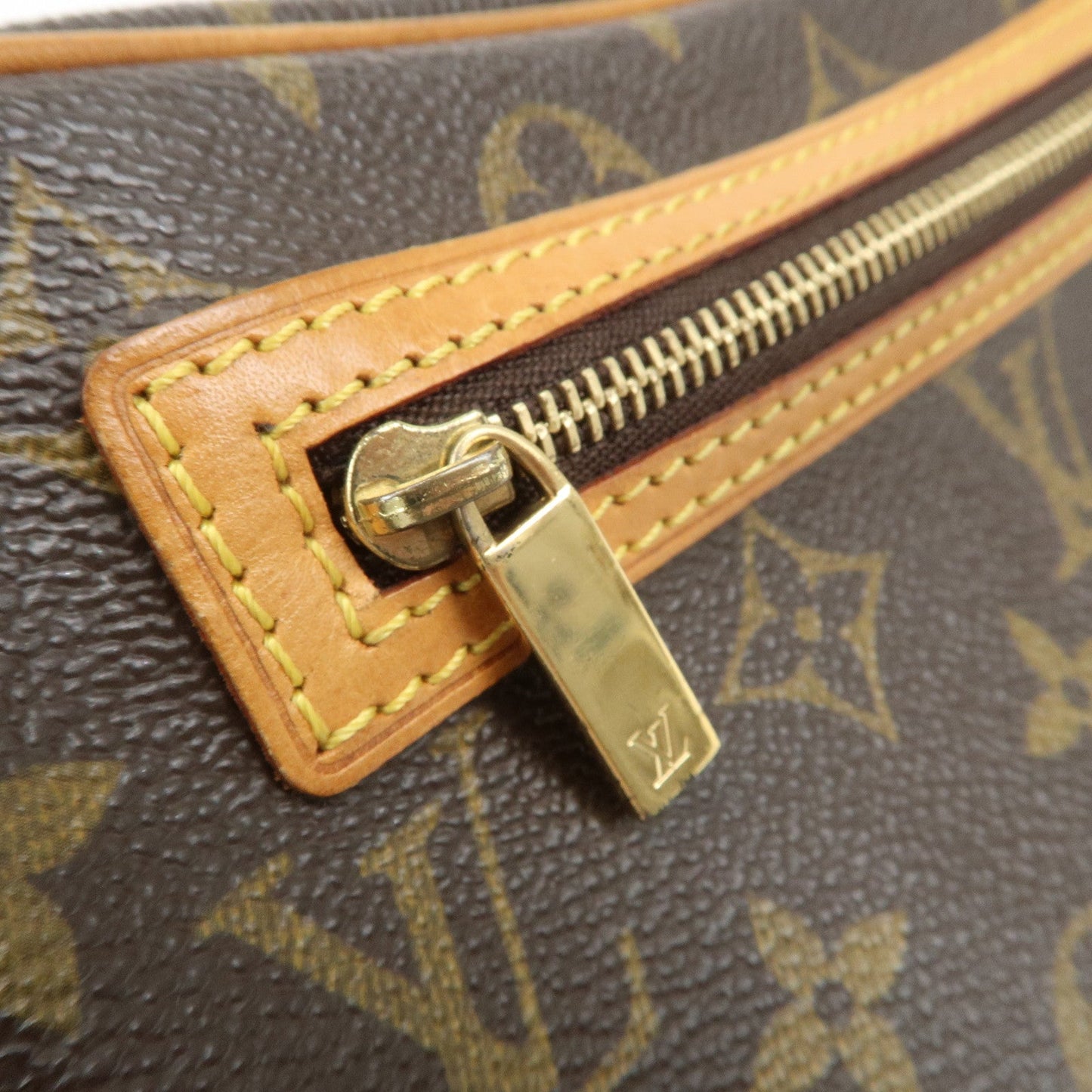 Louis Vuitton Monogram Pochette Cite Shoulder Bag Brown M51183【Pre-order】