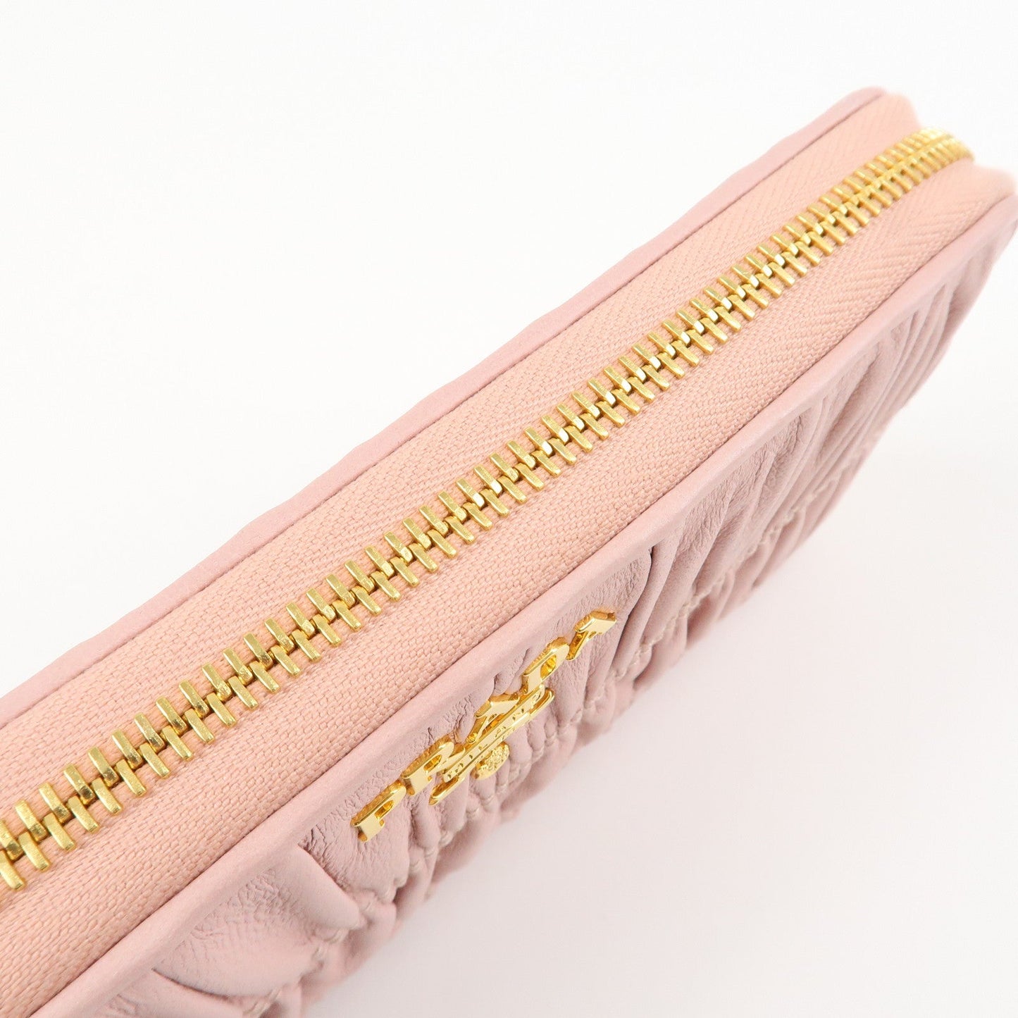 Prada Leather Gather Round Zippy Wallet Gold Hardware Pink 1M0506 Used【Pre-order】