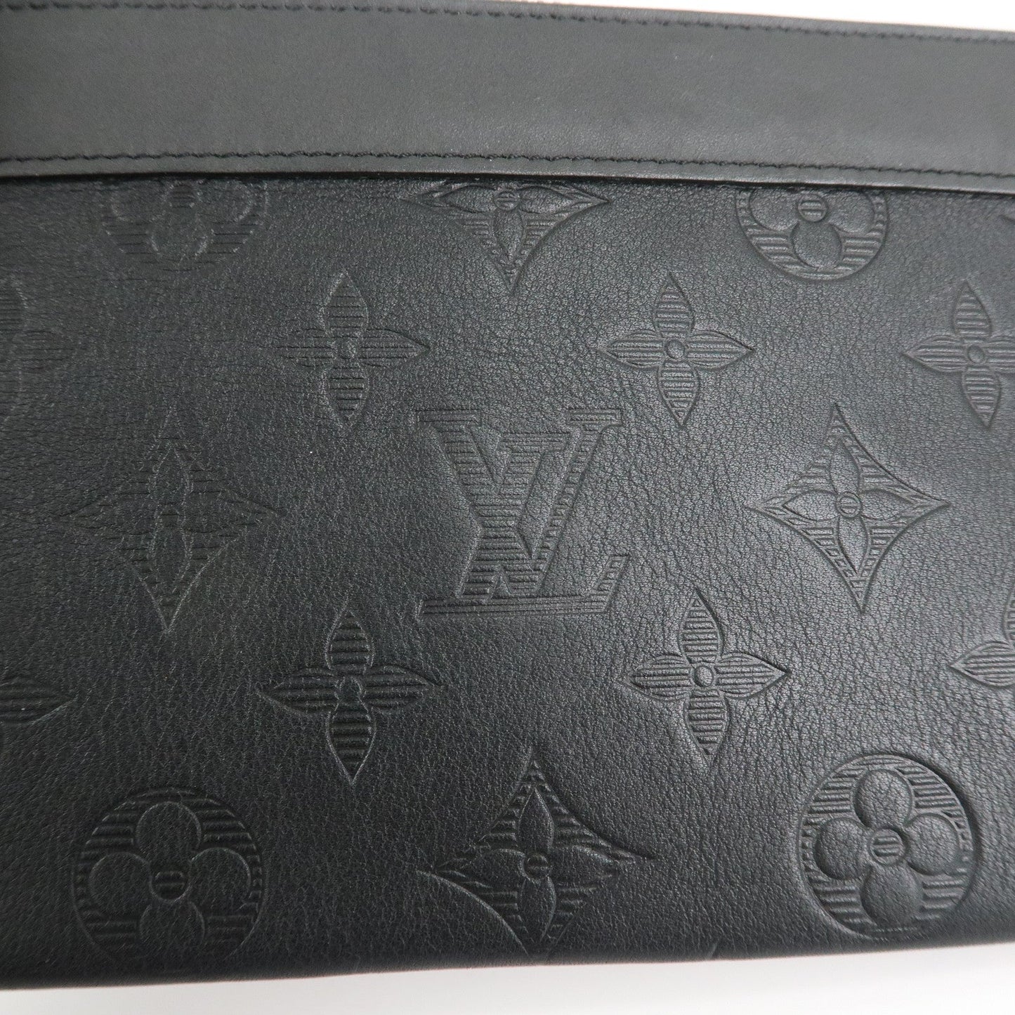 Louis Vuitton Monogram Shadow Pochette Discovery PM Black M44335【Pre-order】