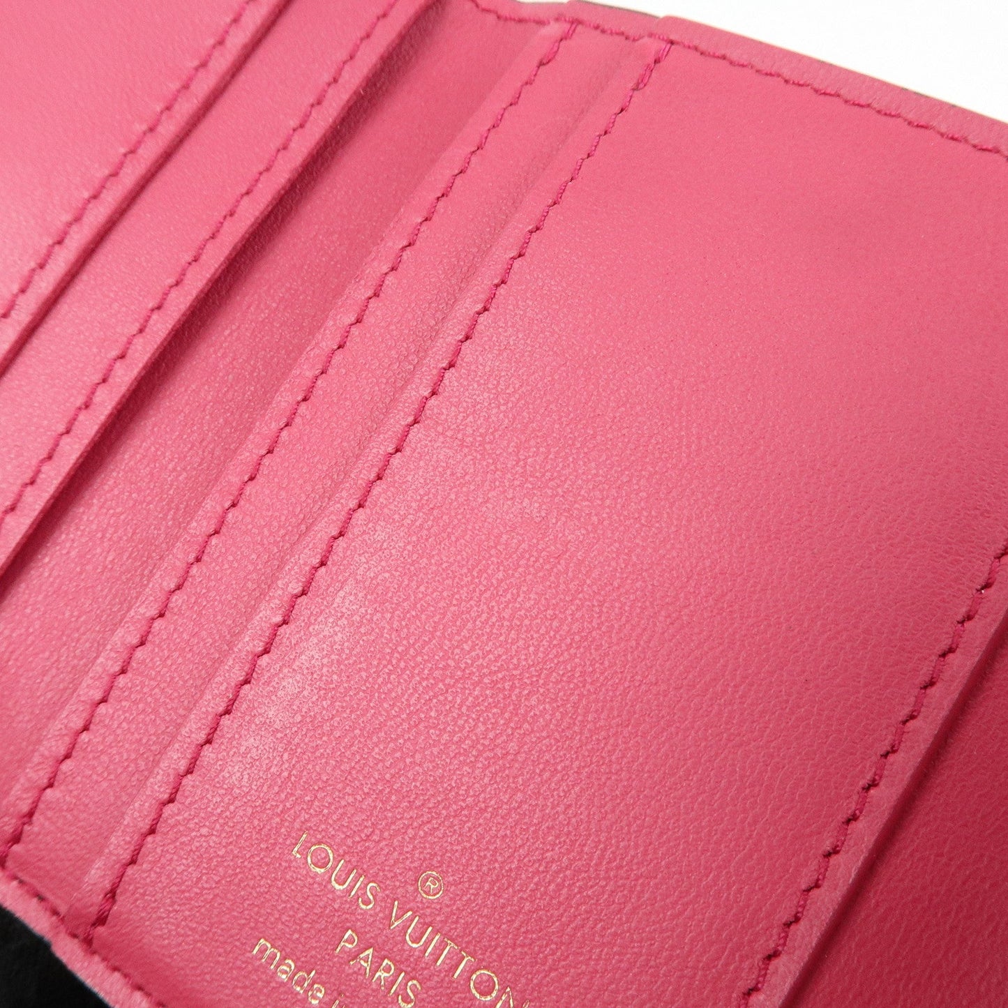 Louis Vuitton Portefoille Capucines XS Compact Wallet Black M68587【Pre-order】