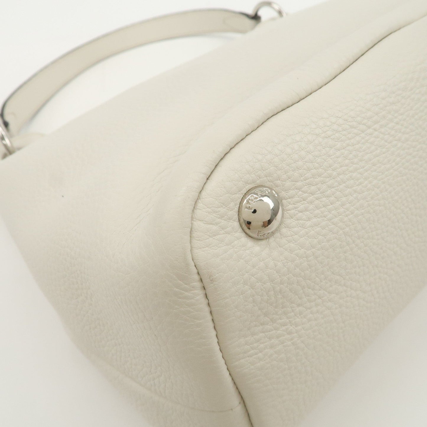 Prada Triangle Logo Leather Shoulder Bag White BR5124【Pre-order】