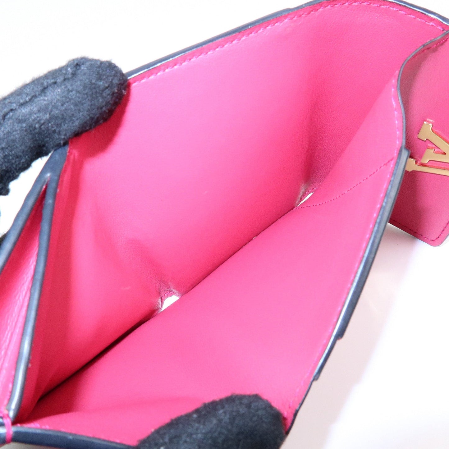 Louis Vuitton Portefoille Capucines XS Compact Wallet Black M68587【Pre-order】