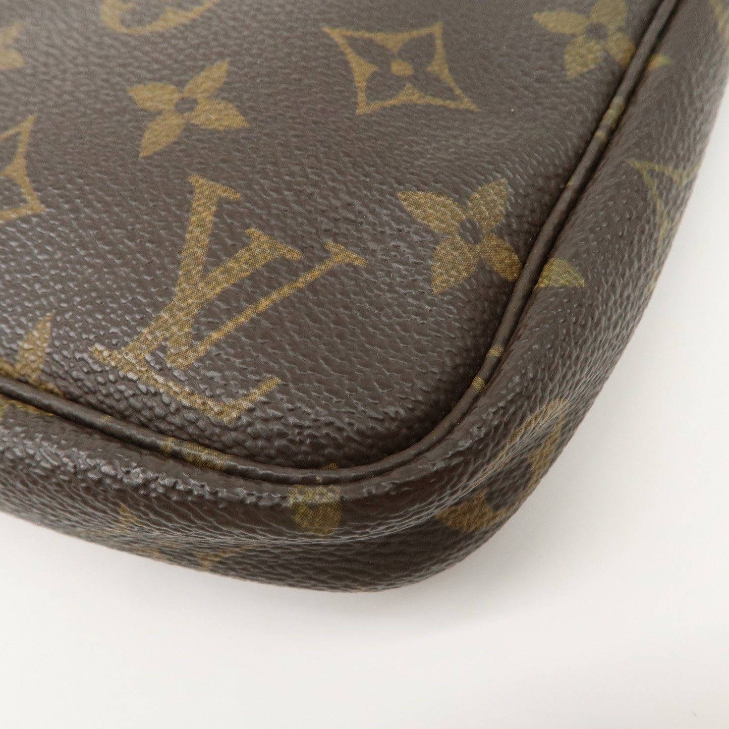 Louis Vuitton Monogram Pochette Accessoires Hand Bag Brown M51980【Pre-order】