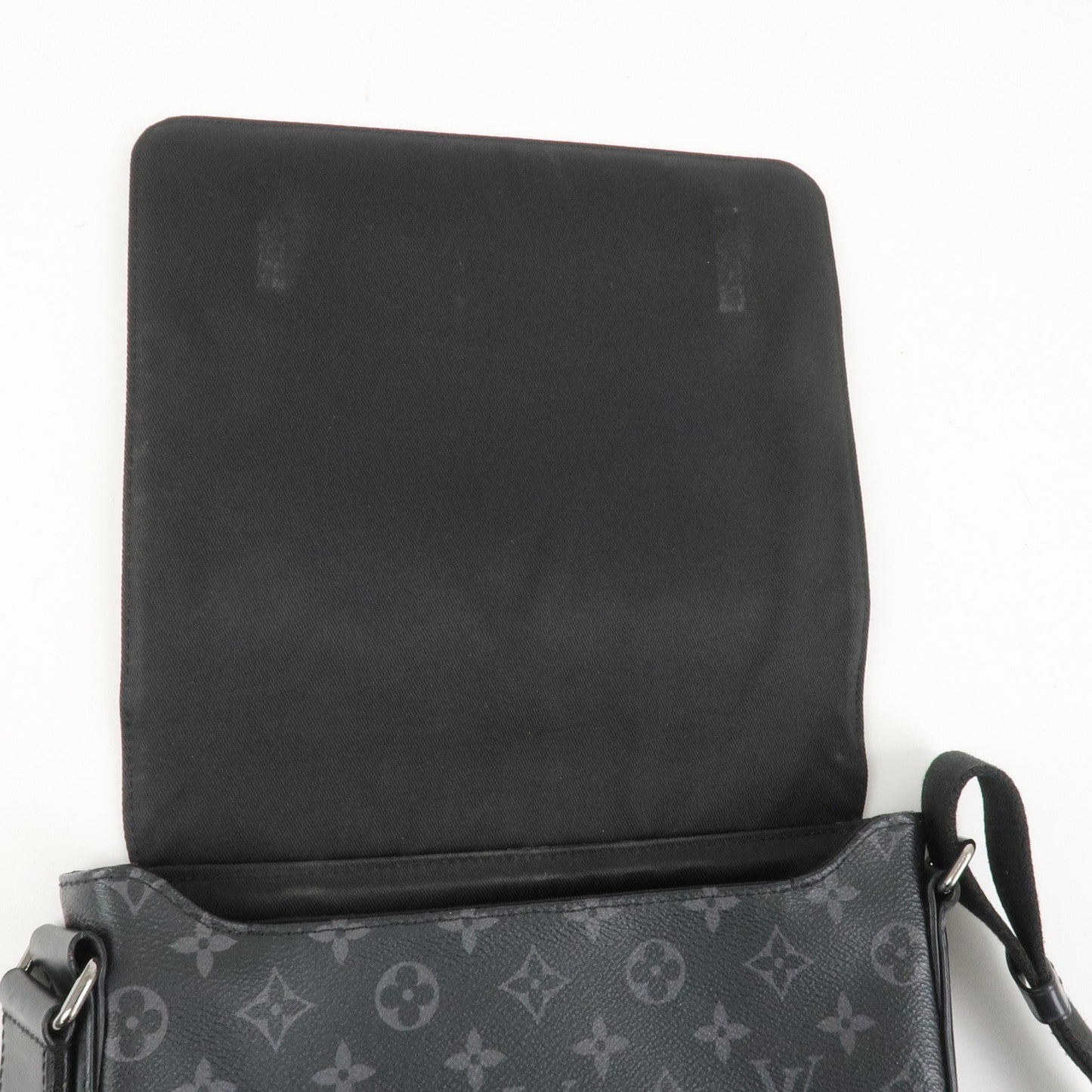 Louis Vuitton Monogram Eclipse District PM Crossbody Bag M44000【Pre-order】