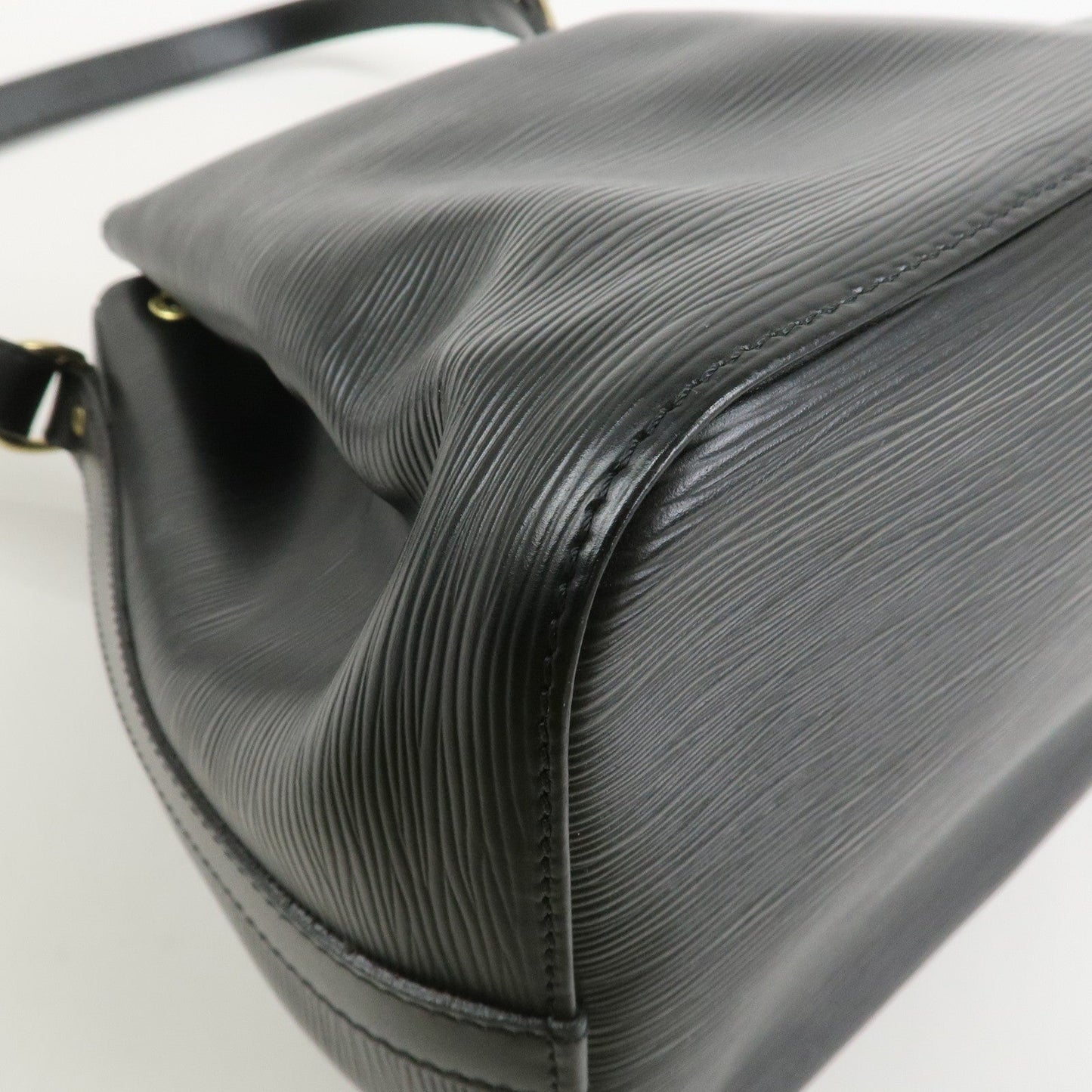 Louis Vuitton Epi Petit Noe Shoulder Bag Noir Black M44102【Pre-order】