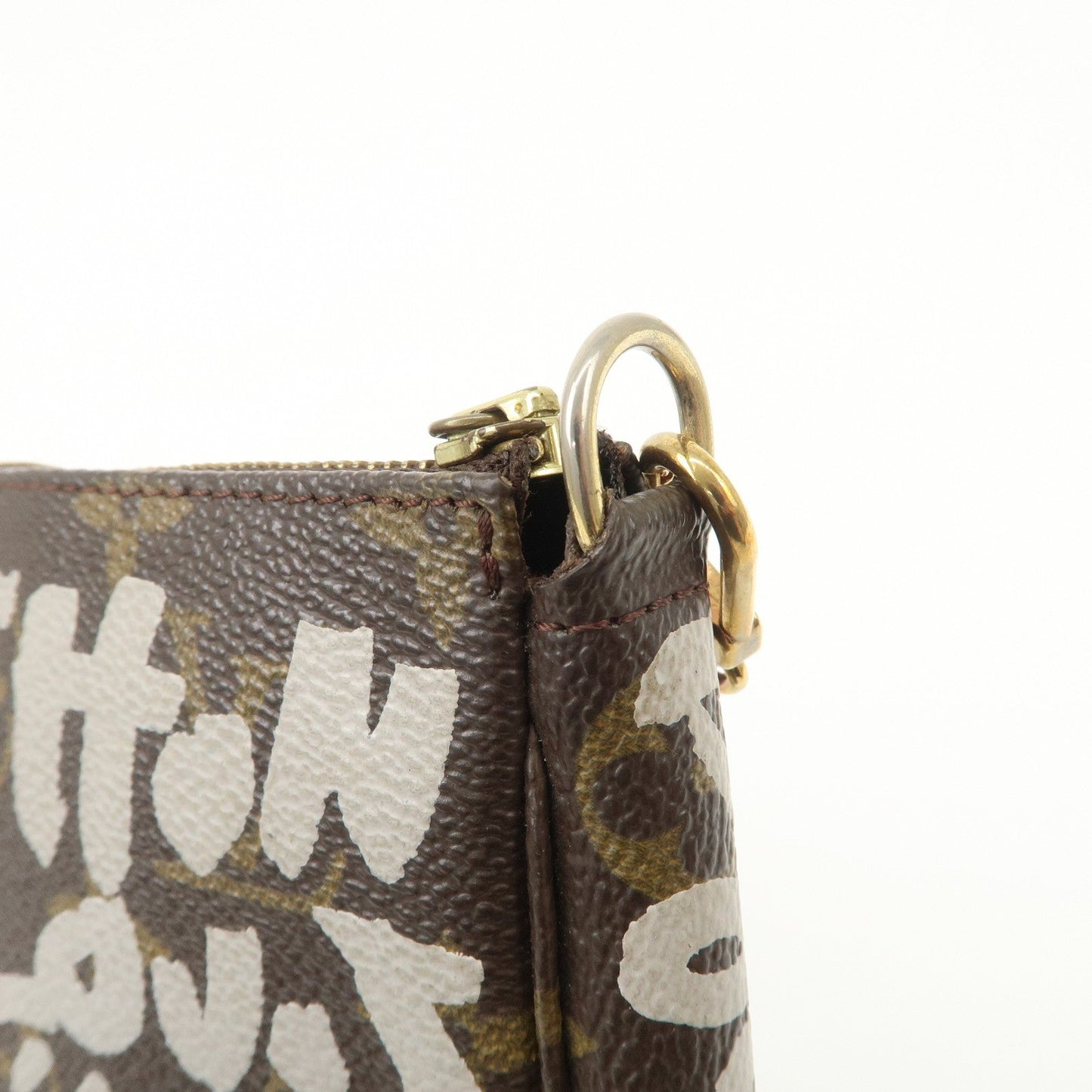 Louis Vuitton Monogram Graffiti Pochette Accessoires M92192【Pre-order】
