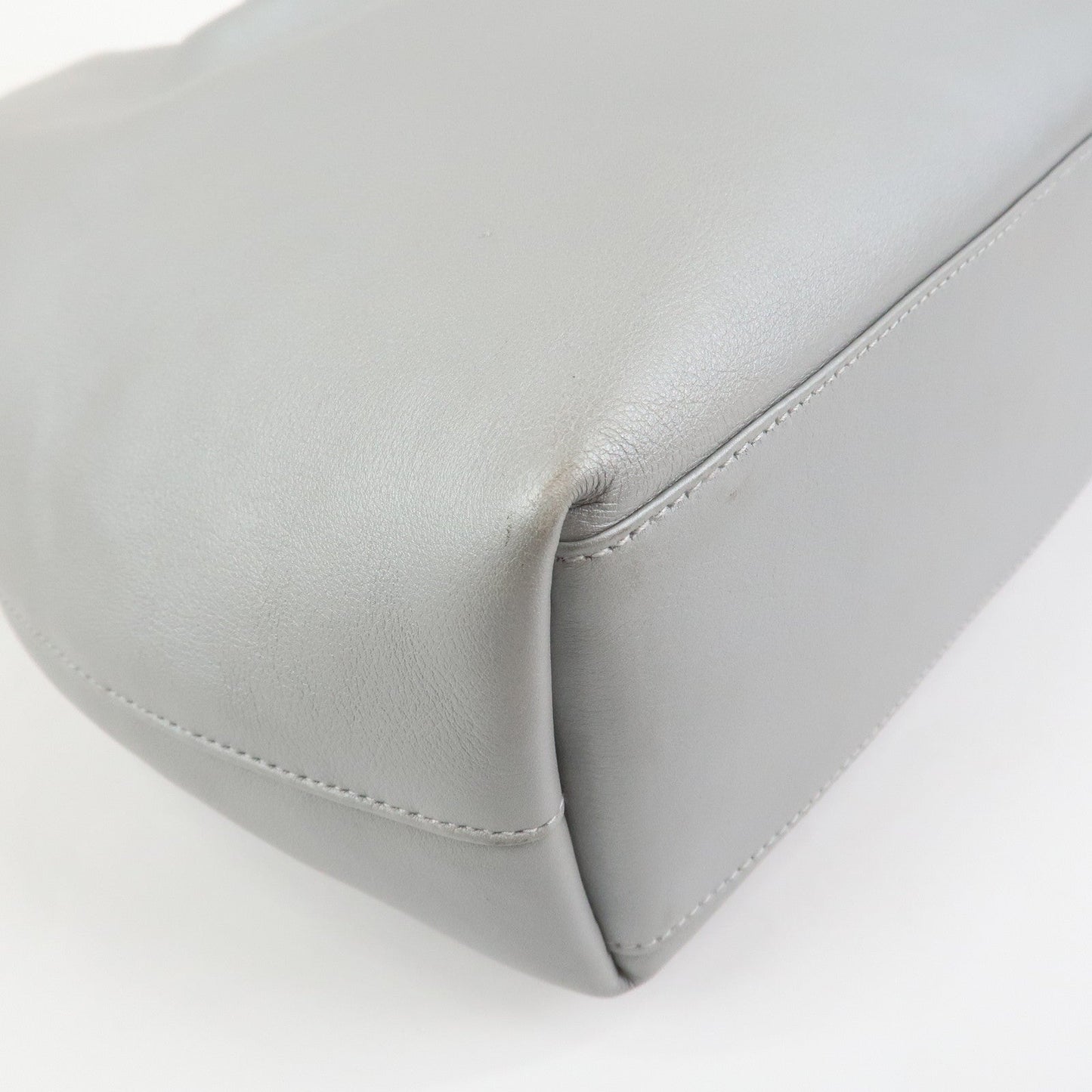 Christian Dior Maris Pearl Leather Hand Bag【Pre-order】