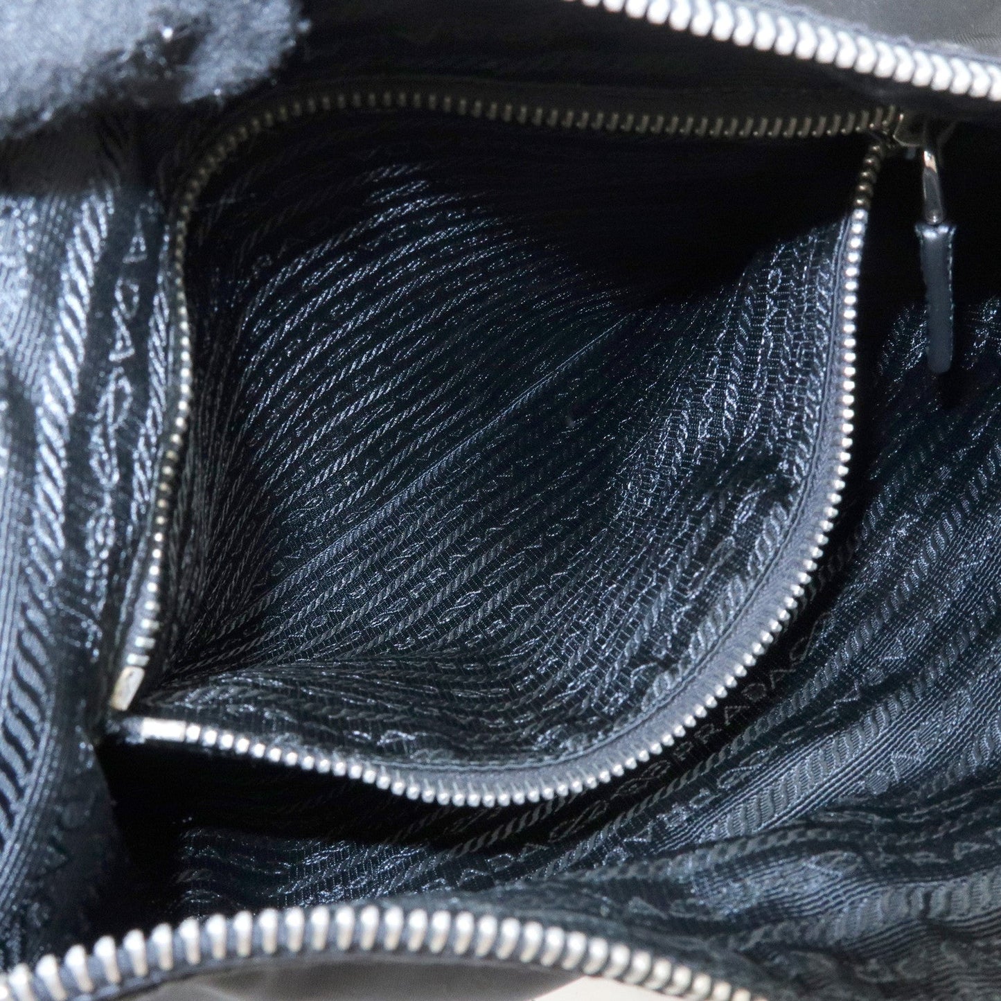 Prada Triangle Logo Nylon Shoulder Bag Crossbody Bag Black BT0715【Pre-order】