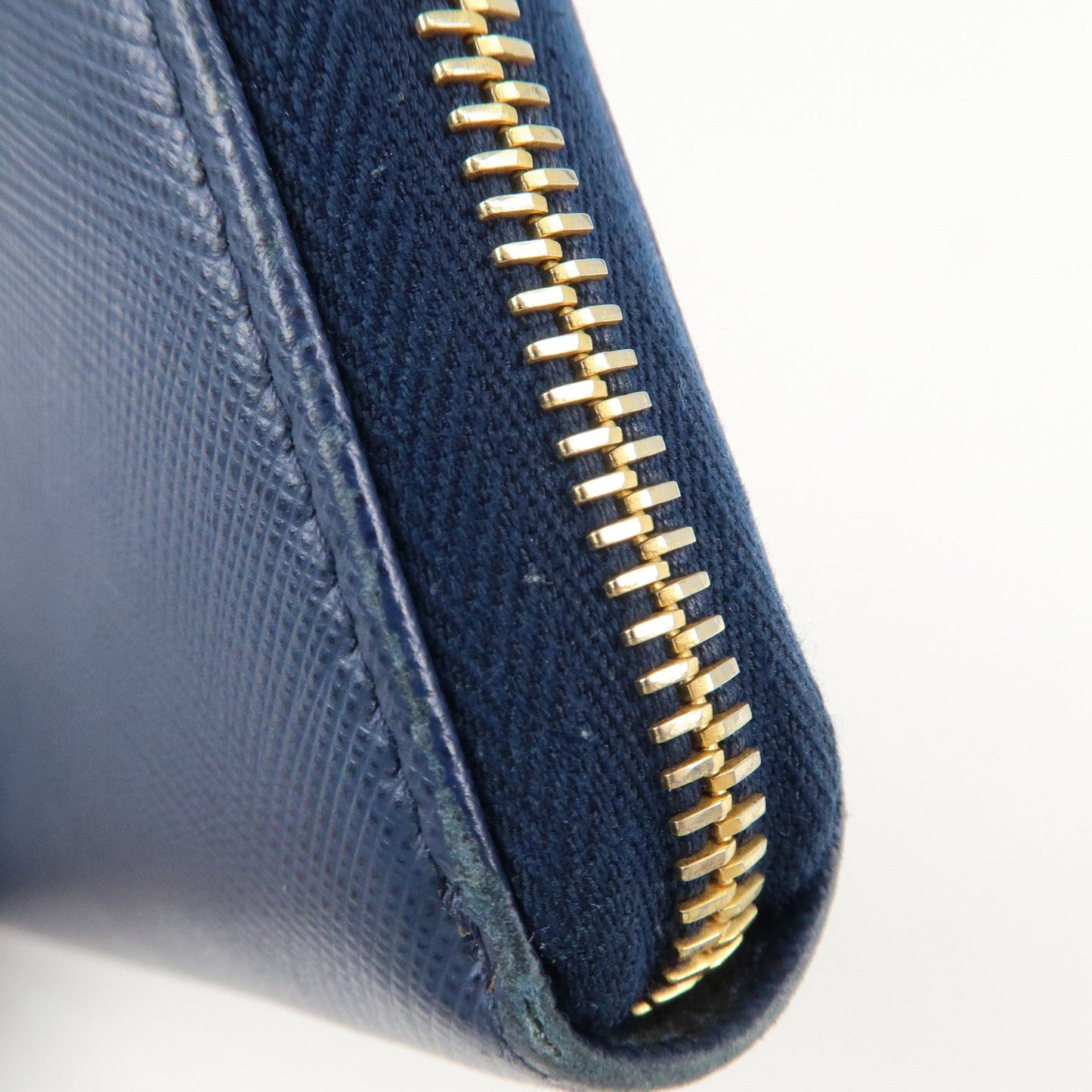 Prada Triangle Logo Saffiano Leather Zippy Long Wallet Navy 1ML506【Pre-order】