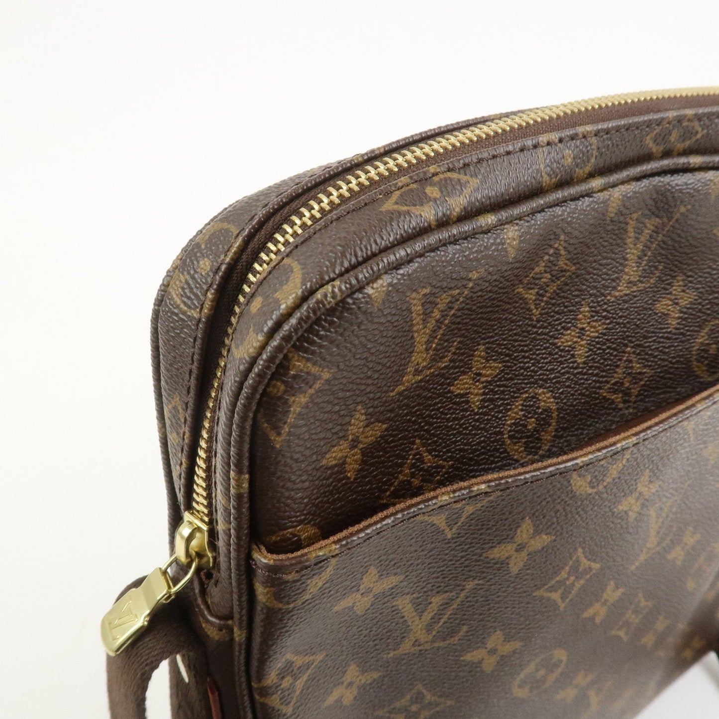 Louis Vuitton Monogram Trotteur Beaubourg Shoulder Bag Brown M97037【Pre-order】