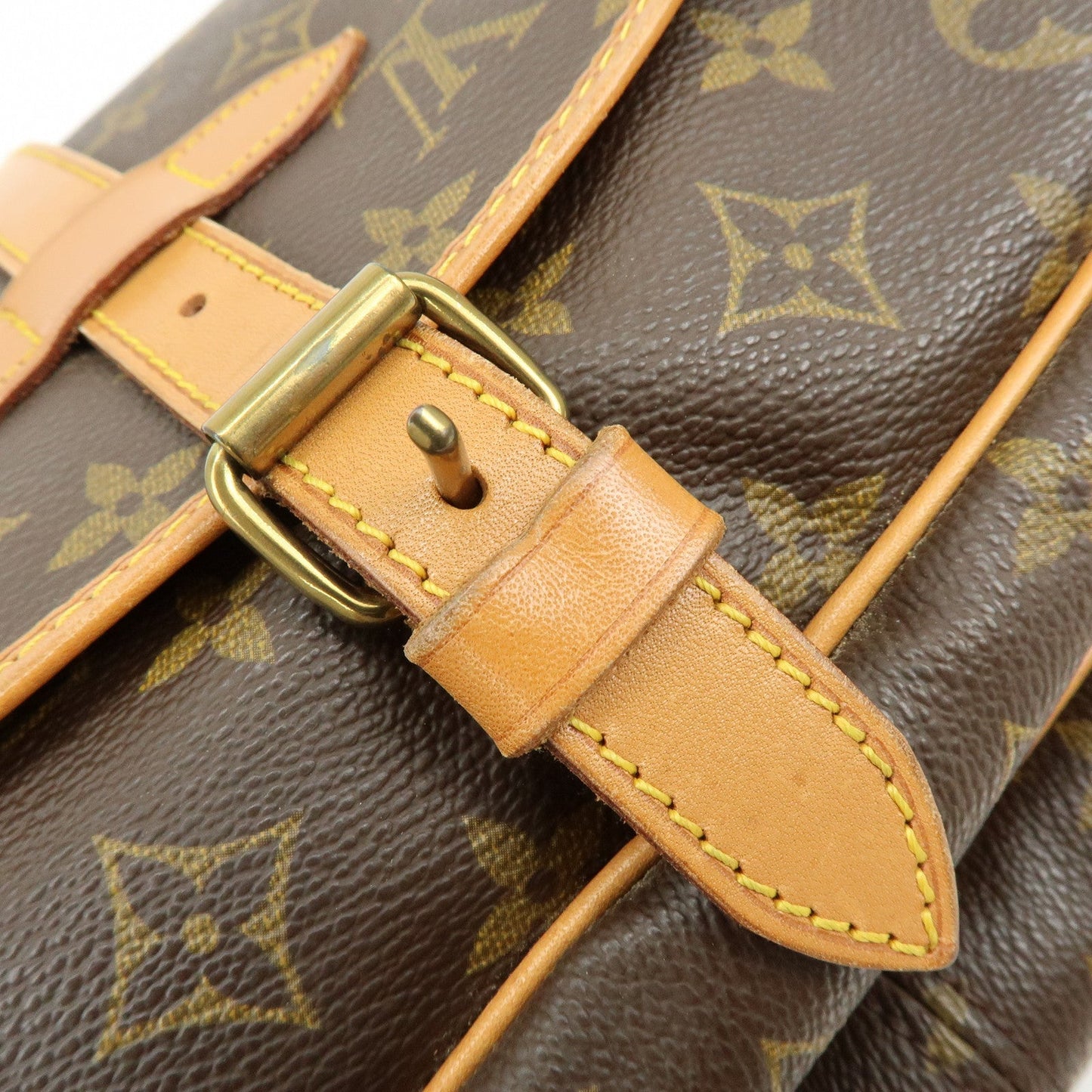 Louis Vuitton Monogram Saumur 30 Canvas Shoulder Bag Brown M42256【Pre-order】