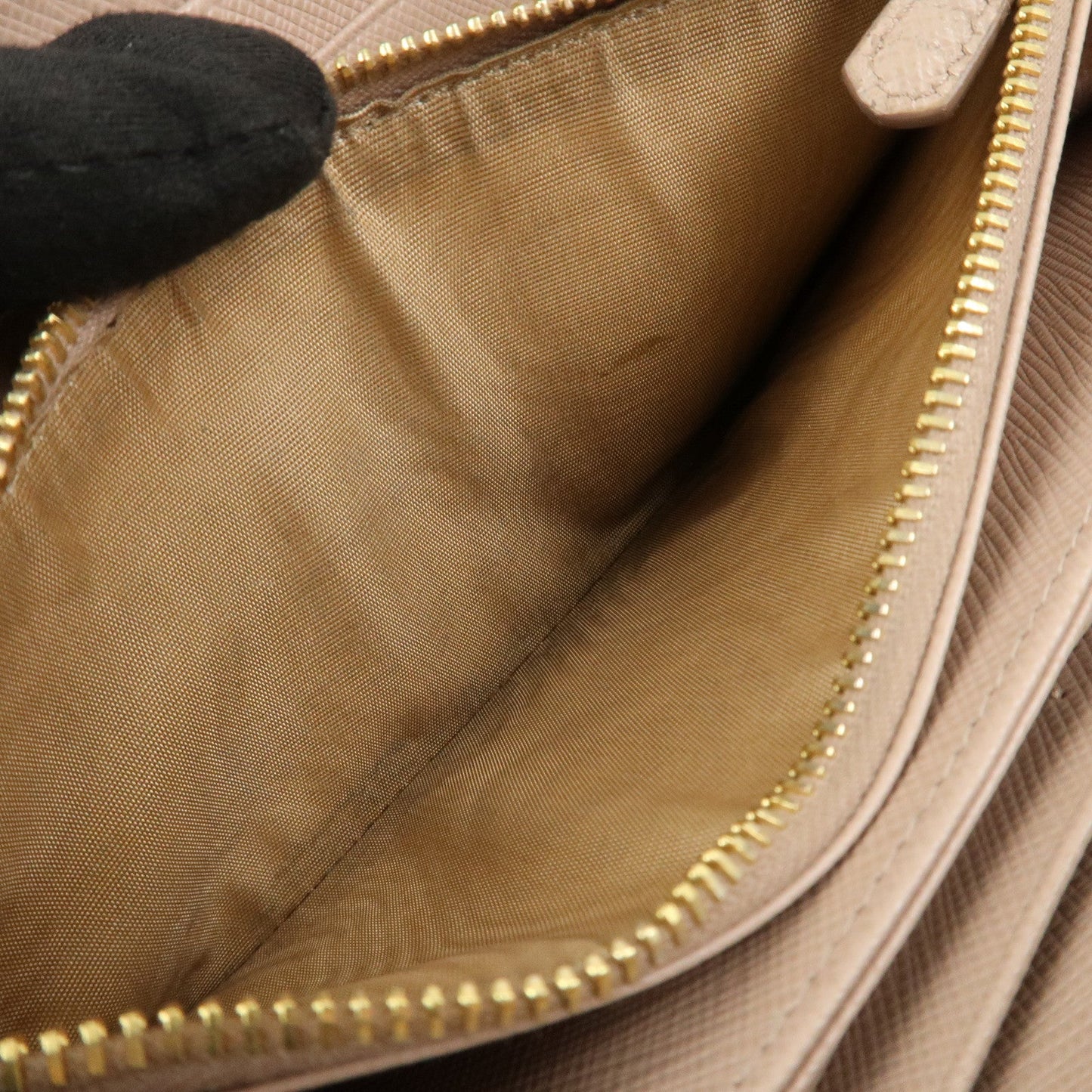 Prada Logo Saffiano Leather Round Zippy Long Wallet Beige 1ML506【Pre-order】
