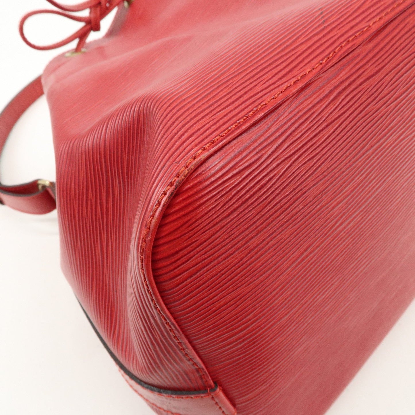 Louis Vuitton Epi Petit Noe SHoulder Bag Castilian Red M44107【Pre-order】