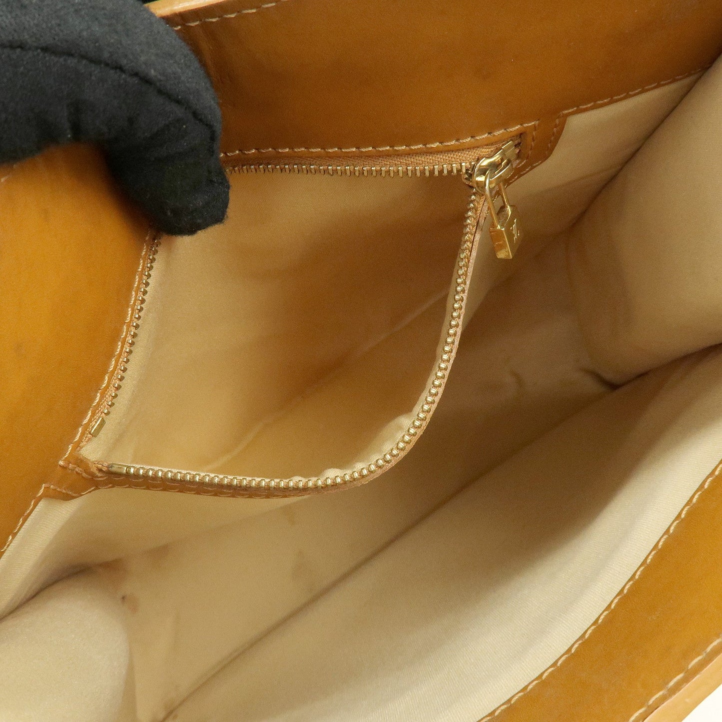 Louis Vuitton Monogram Mini Sac Catherine Hand Bag Beige M92328【Pre-order】