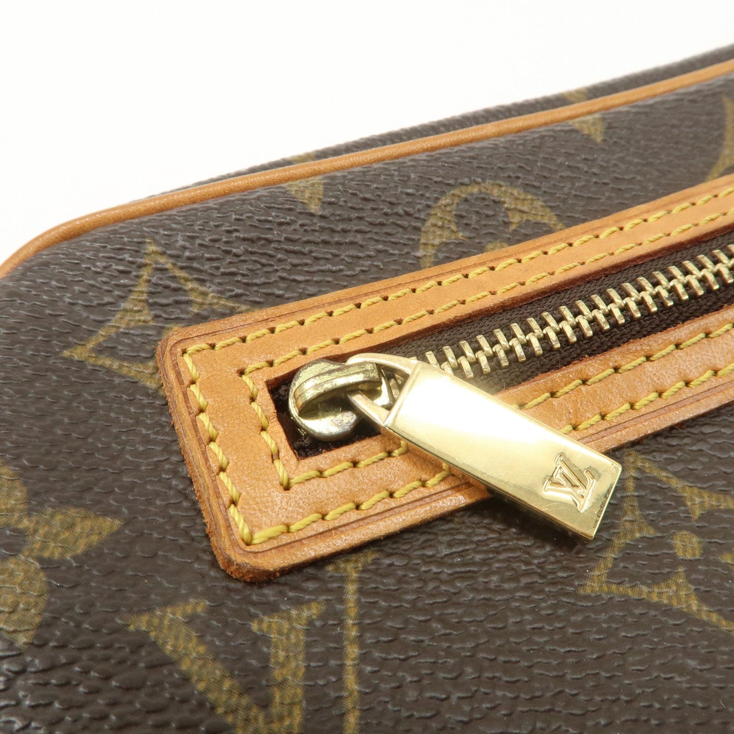 Louis Vuitton Monogram Pochette Cite Shoulder Bag M51183【Pre-order】