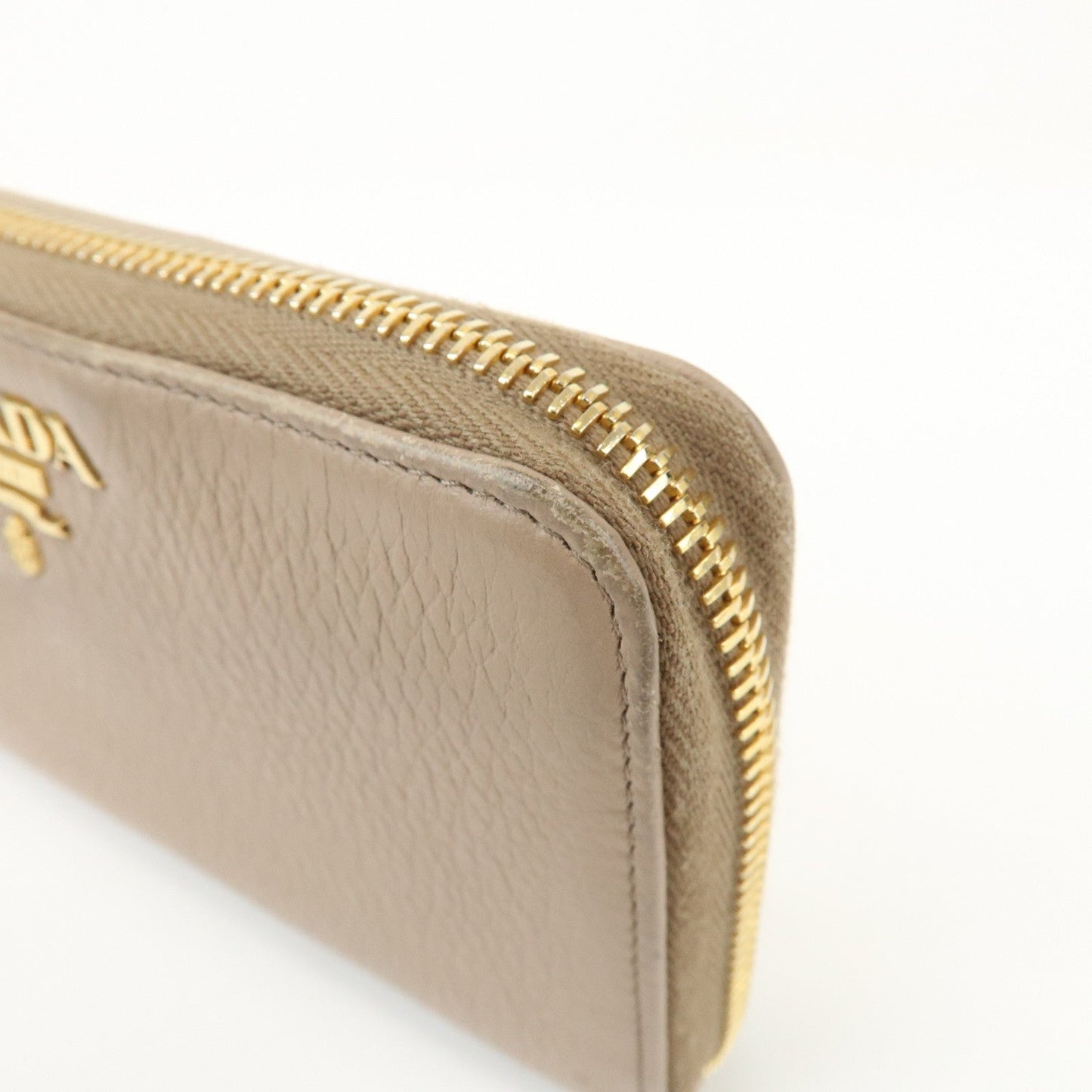 Prada Calf Leather Compact Round Zippy Wallet Beige Gold【Pre-order】
