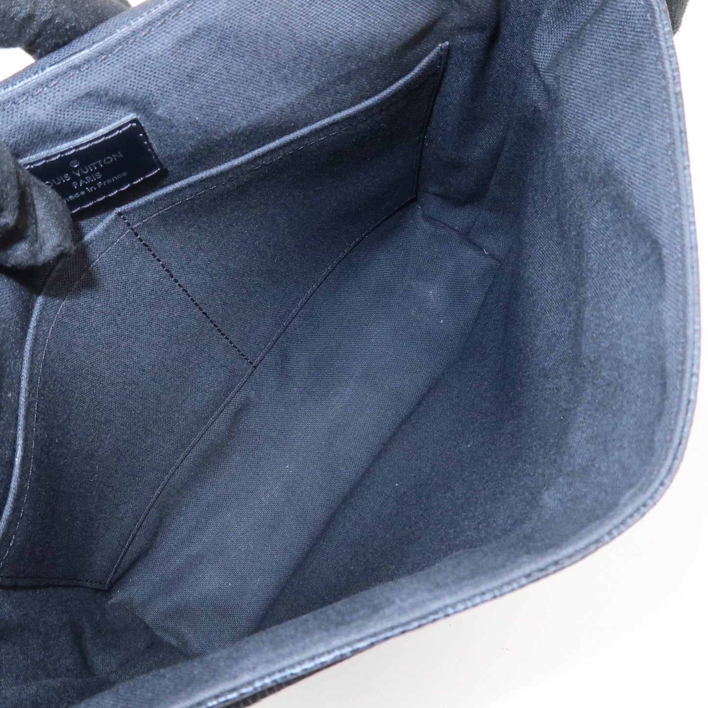 Louis Vuitton Damier Graphite District PM Shoulder Bag Noir N41260【Pre-order】