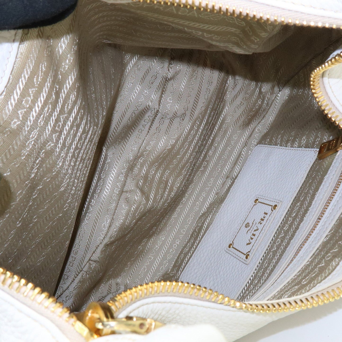 Prada Logo Calf Leather Shoulder Bag Hand Bag White BR4311【Pre-order】