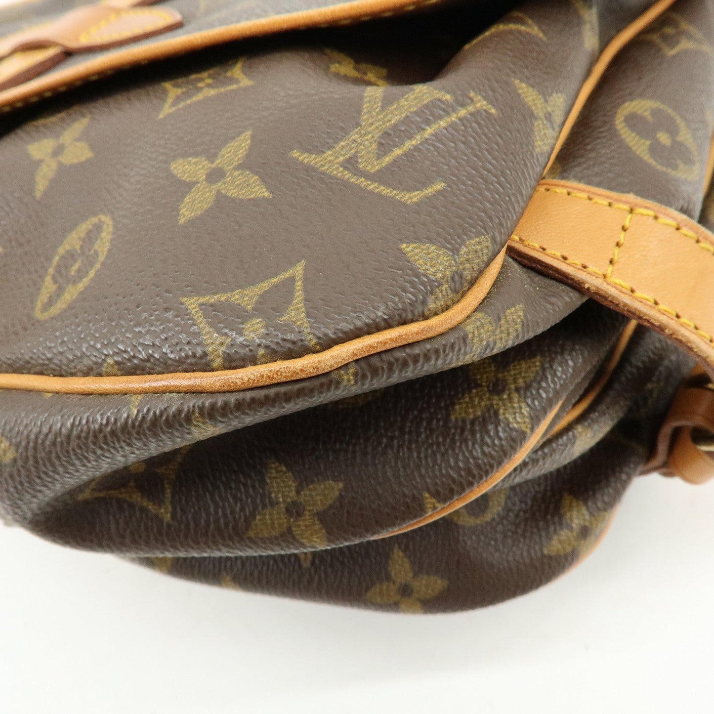 Louis Vuitton Monogram Saumur 30 Canvas Shoulder Bag Brown M42256【Pre-order】