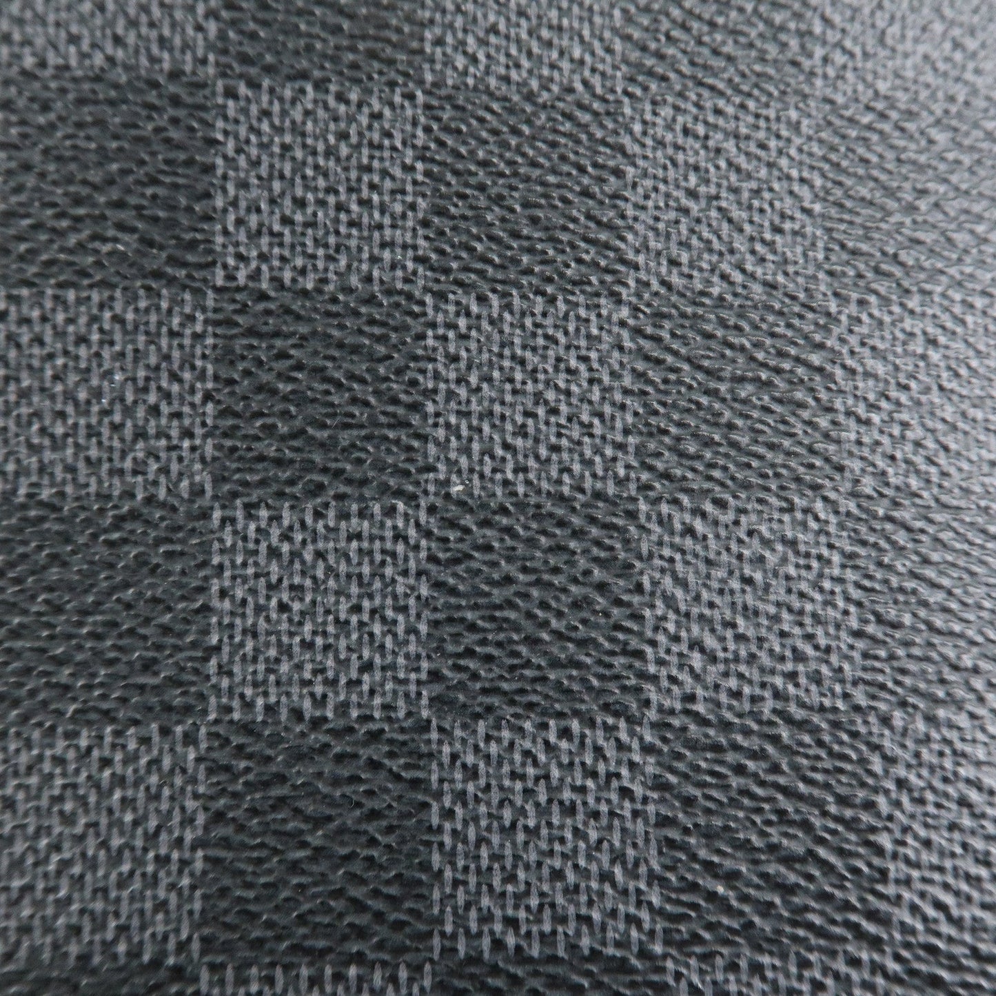 Louis Vuitton Damier Graphite District PM Shoulder Bag Noir N41260【Pre-order】