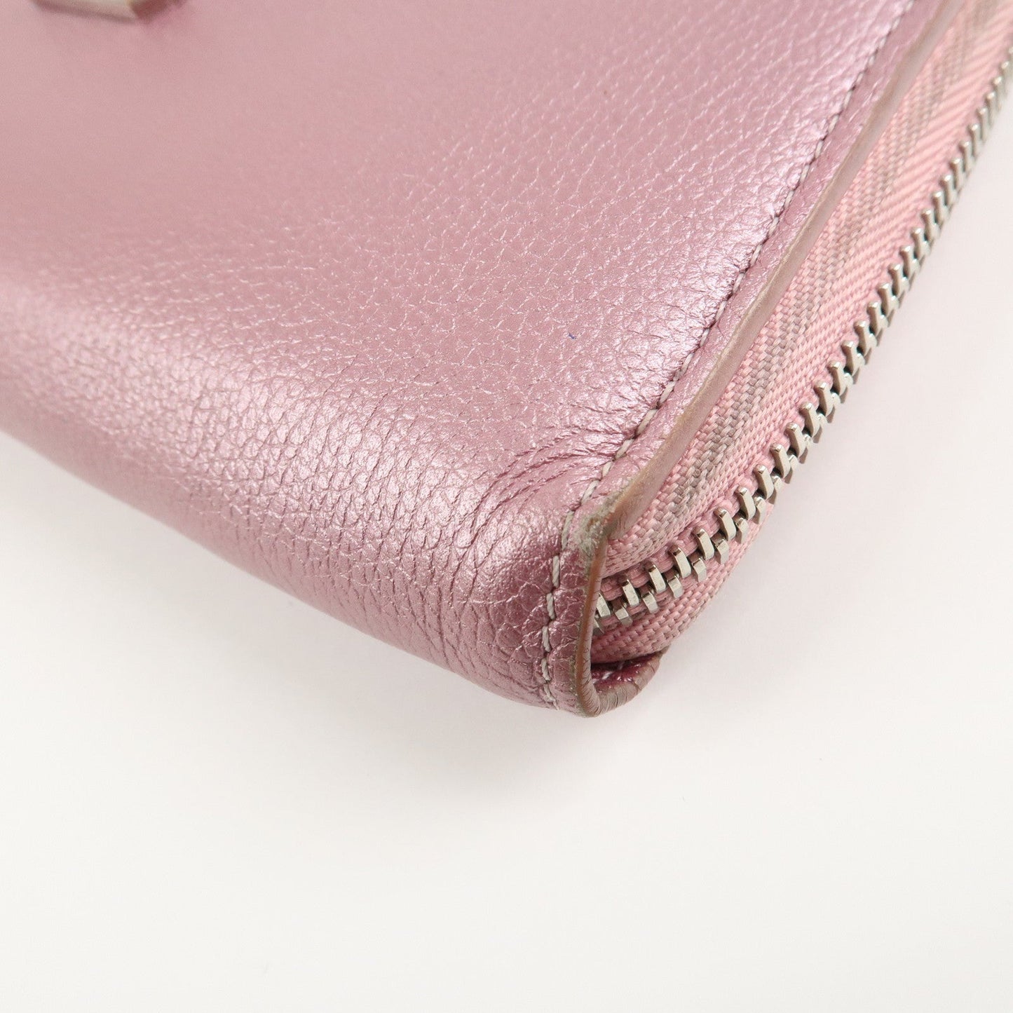 Louis Vuitton Calf Leather Zippy Lock Me Wallet Crystal Rose M69812【Pre-order】