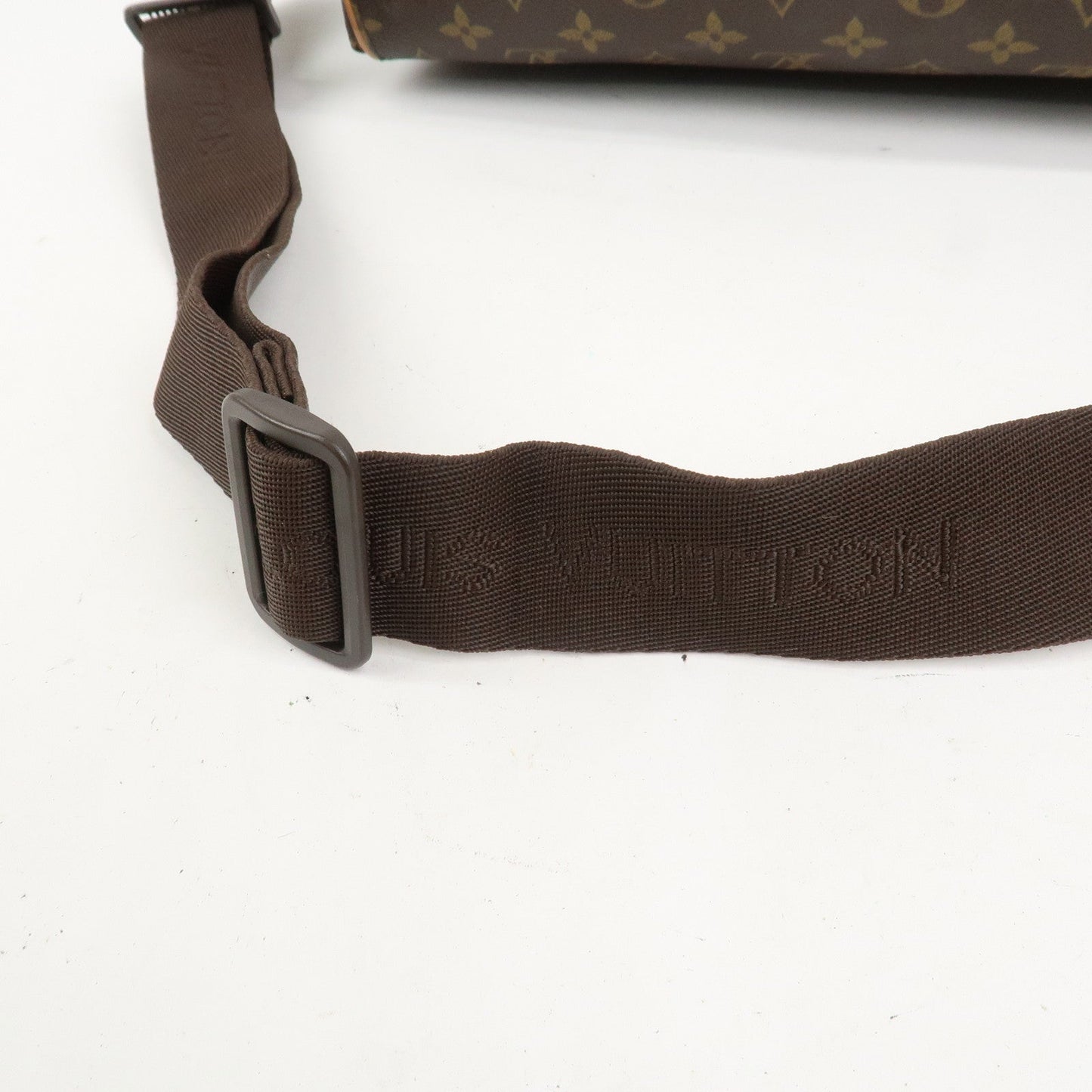 Louis Vuitton Monogram Abbesses Messenger Bag Brown M45257【Pre-order】