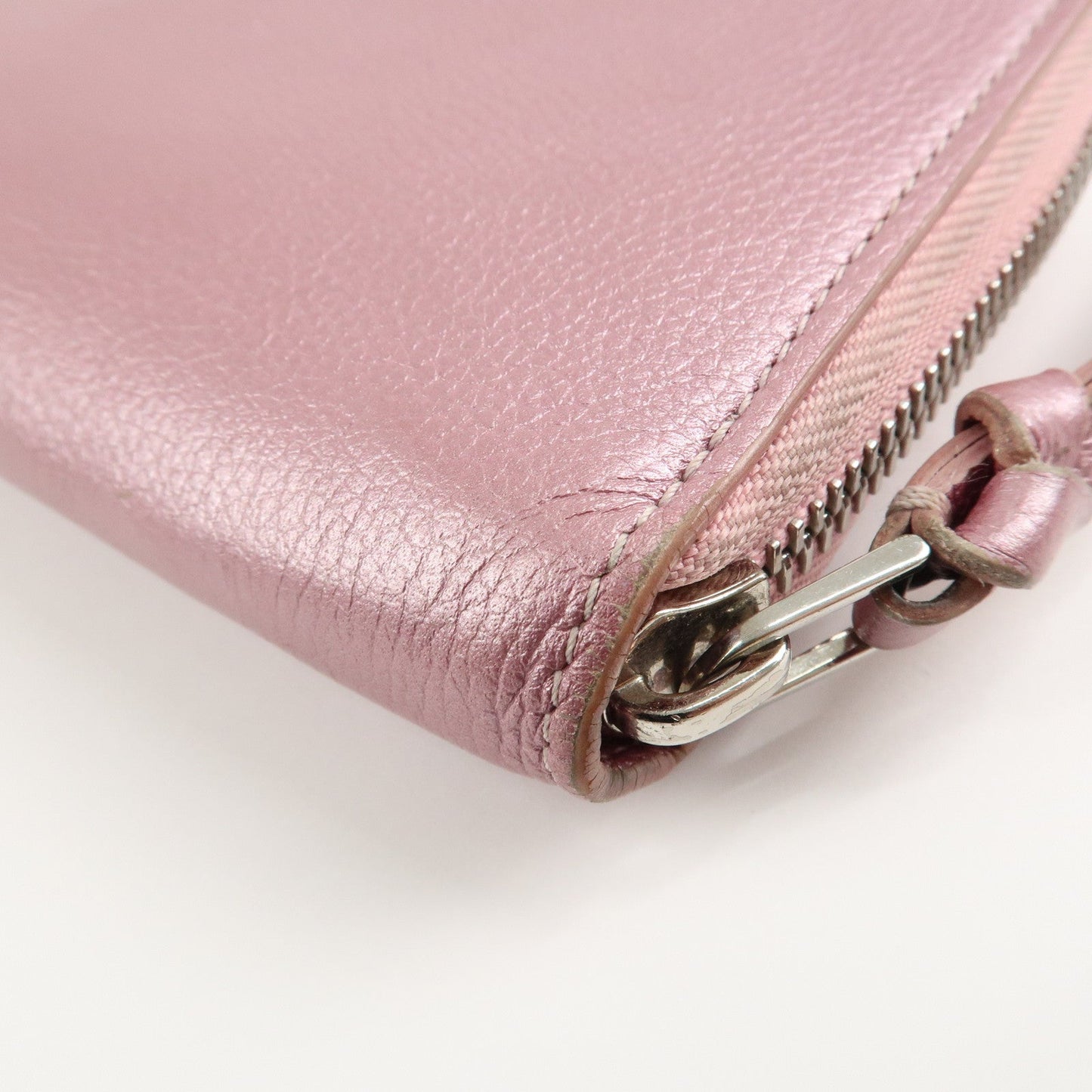 Louis Vuitton Calf Leather Zippy Lock Me Wallet Crystal Rose M69812【Pre-order】