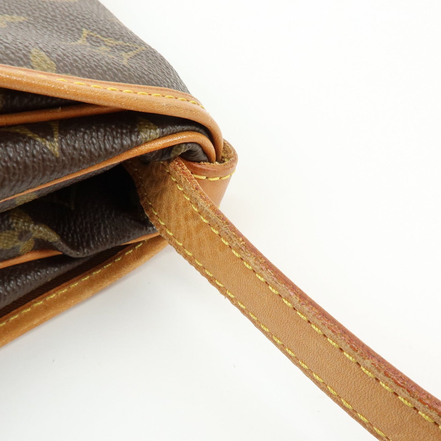Louis Vuitton Monogram Saumur 30 Shoulder Bag Brown M42256【Pre-order】