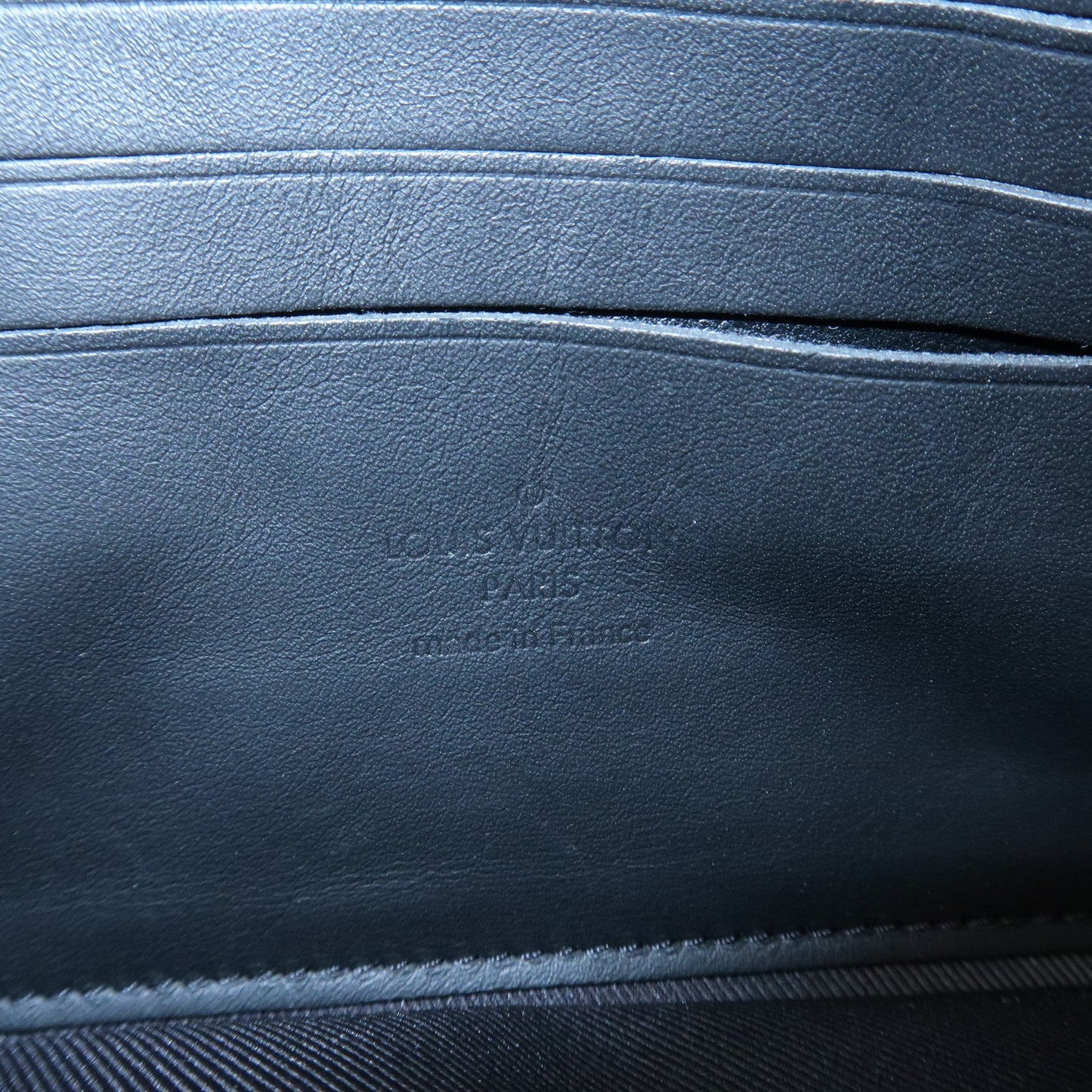 Louis Vuitton Monogram Shadow Pochette Discovery PM Black M44335【Pre-order】