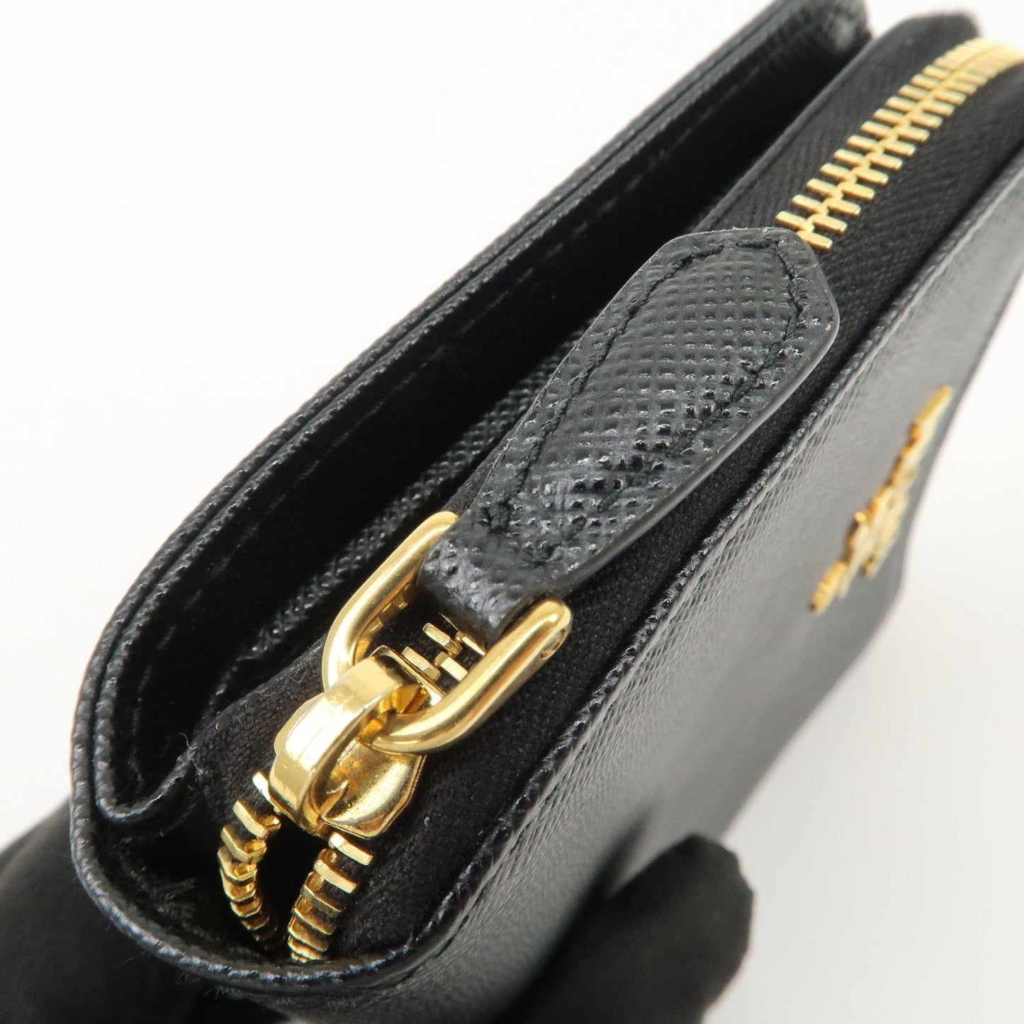 Prada Logo Saffiano Leather Round Zippy Wallet Black 1MM268【Pre-order】